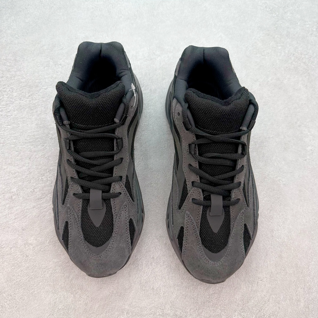 图片[2]-💰260 ＃JC纯原 Yeezy Boost Runner 700V2 黑魂 FU6684 原楦原纸板开发 完美低趴原鞋韵味 市场同价位区间 性价比绝无第二家 正确头层牛巴革材质  原厂3D档案数据 原厂纸板 头层皮料 细节与正品对版 中底内置 Basf 科技 材质轻便 穿着软硬适中 全套纸板模具 原厂3M反光材料 Size：36 36.5 37 38 38.5 39 40 40.5 41 42 42.5 43 44 44.5 45 46 47 48 编码：by3936030-莆田鞋批发中心