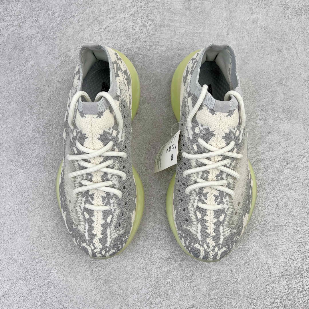 图片[2]-＃JC纯原 Yeezy Boost 380 灰白 FV3260 原鞋原楦原纸板开发 原盒原标 前低后高 原版鞋型 原厂原材采用率极高 真正裸鞋级产物 全新原厂BASF大底 梅花压印清晰、颗粒感饱满、立体清晰当前仅此一家 中山辰元原面纱线飞织 原档案菲林稿飞织原面精准激光雕刻 百宏原厂鞋带 鞋标全新贴合方式采用\\\”半贴\\\”设计 尺码：36 36.5 37 38 38.5 39 40 40.5 41 42 42.5 43 44 44.5 45 46 47 48-选品中心