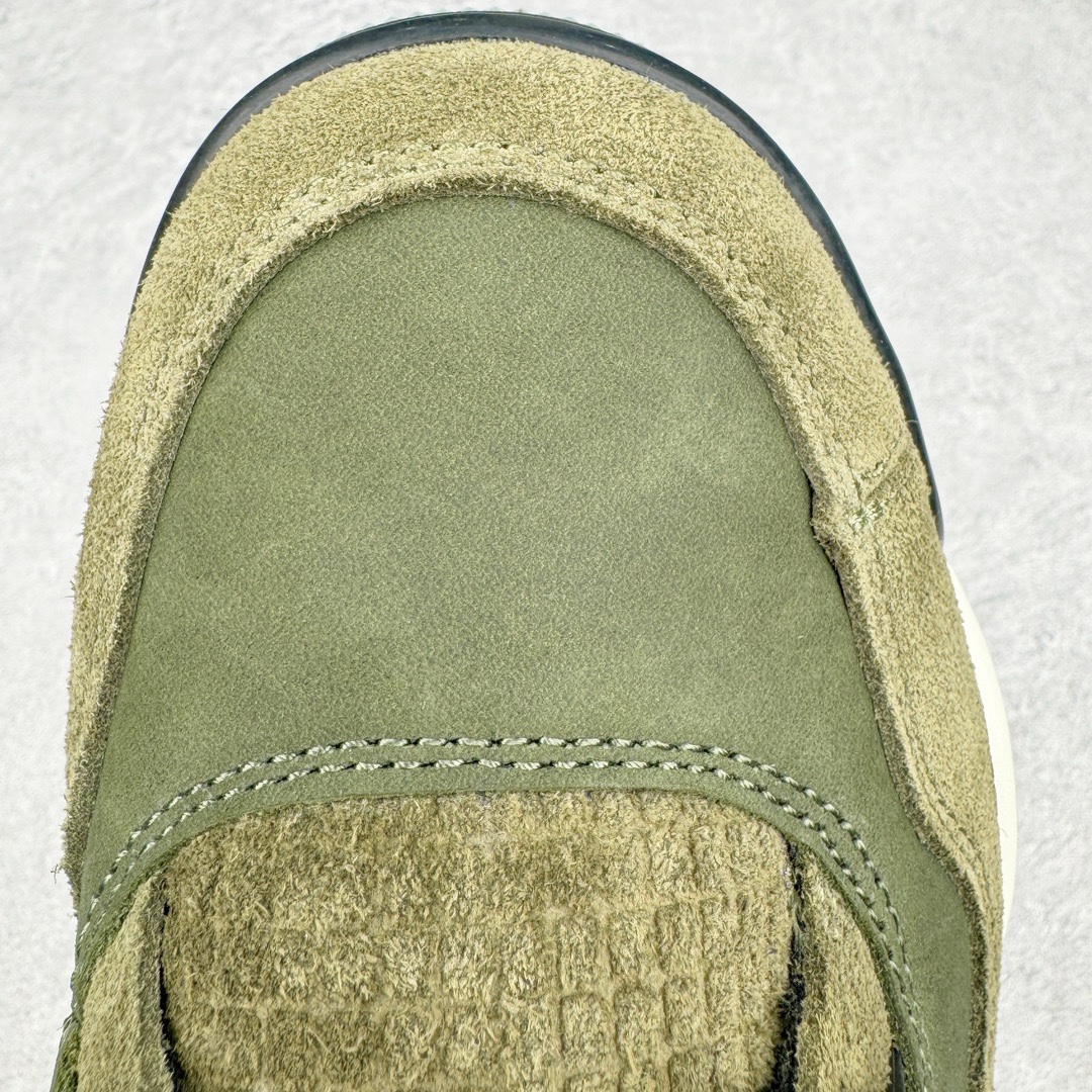 图片[11]-＃GX纯原福利 Air Jordan AJ4 Retro \\\”Olive Canvas\\\” 军绿色 FB9927-200 圈内最强四代 独家外贸特供尺码含 45.5 49.5 50.5 耗时半年巨 全套原纸板楦头开发 原厂特供皮料加持 确保原汁原味 完美呈现四代版型 一比一鞋头弧度高度鞋身弧度 数据细节工艺流程均保持原鞋一致 原厂TPU网格鞋带扣 正确内里网布 菱角分明不变形无多余毛边 柔软性质感一致于原鞋 市场唯一原厂鞋扣模具 背面可见隐藏注塑口 原厂织唛标 原厂飞人电绣工艺 尾指中部跳三针 独家绑鞋带手法 印刷中底布 四线拉帮 米色美纹纸贴合固定 进口港宝加持 后跟自然饱满 全鞋荧光划线卡点 追求极致完美 每一双都是工艺品 多重QC质检 超越公司货的品控标准 实实在在的免检产品 尺码：40 40.5 41 42 42.5 43 44 44.5 45 45.5 46 47.5 48.5 49.5 50.5-选品中心