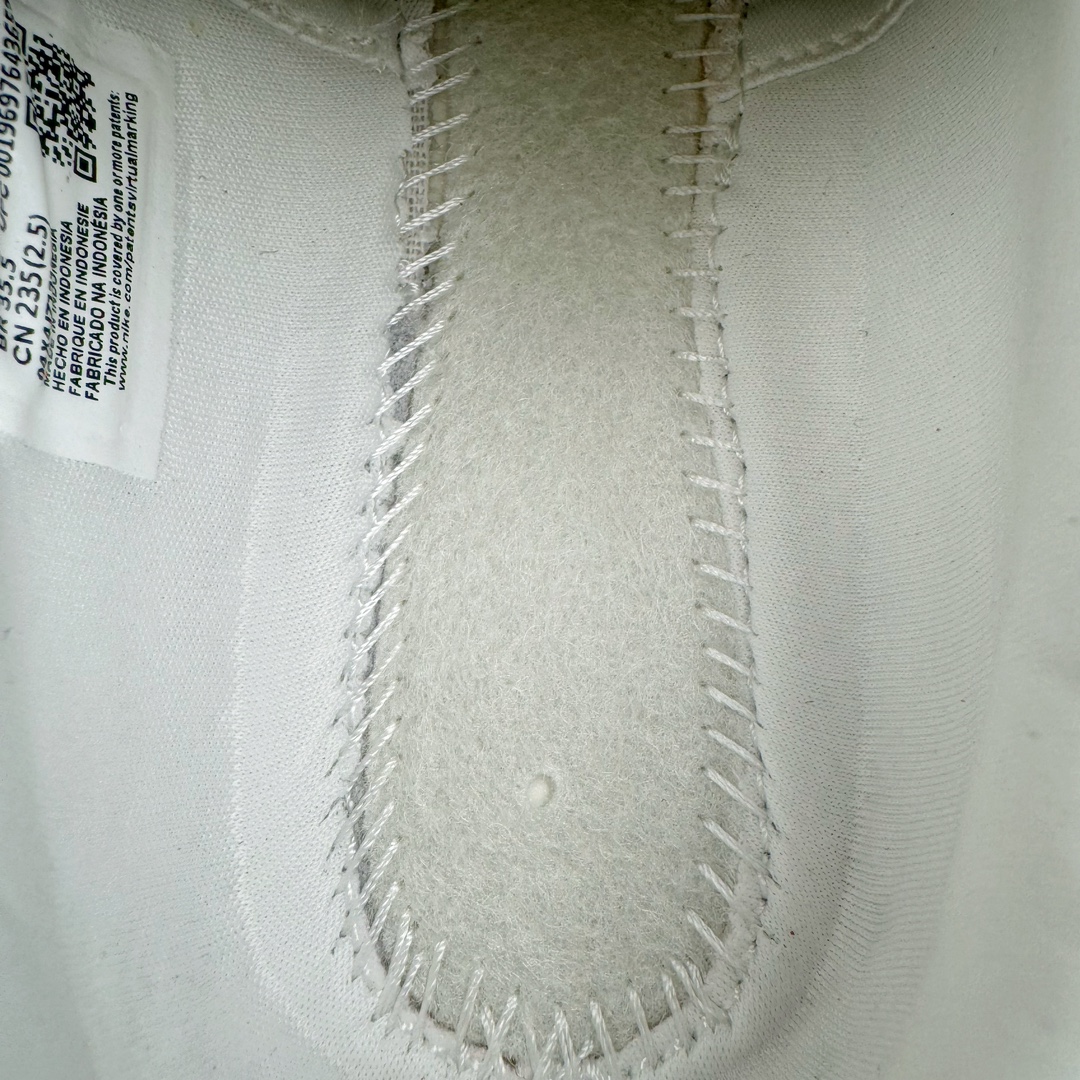 图片[17]-＃JC纯原 NK Classic Cortez Leather 阿甘复古初代皮革慢跑鞋 FZ5167-133 实体平台指令订单 全套原纸板楦头开发 原厂数据大底磨具 一比一鞋头弧度高度鞋身弧度 细节品控鞋型随意对比 正确烫金高频细节 公司级标准检验QC 区分市面一切版本 完美复刻阿甘复古鞋型 尺码：35.5 36 36.5 37.5 38 38.5 39 40 40.5 41 42 42.5 43 44 45-选品中心