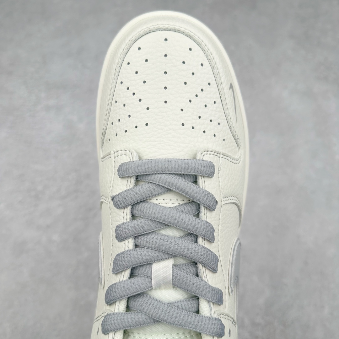 图片[4]-NK Dunk Low 定制配色 BM0234-502 大厂出品 极力推荐 原装头层材料 独家版型蒸餾加工帶來的是更好的视觉和脚感体验大厂纯原品质出货 清洁度 电绣工艺 皮料切割干净无任何毛边 细节完美 尺码：36 36.5 37.5 38 38.5 39 40 40.5 41 42 42.5 43 44 44.5 45 46 47.5-选品中心