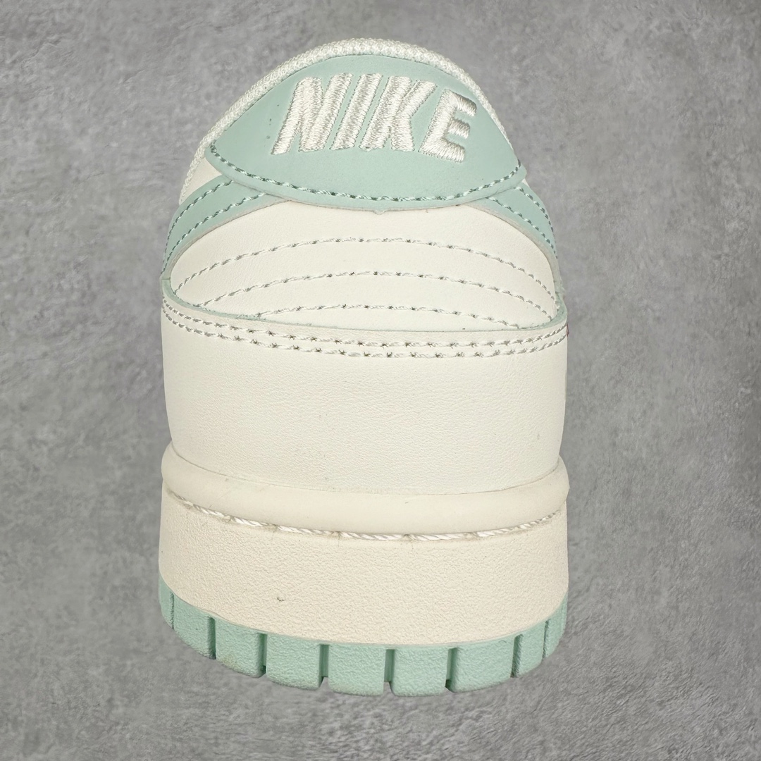 图片[8]-NK Dunk Low 定制配色 XX2025-658 大厂出品 极力推荐 原装头层材料 独家版型蒸餾加工帶來的是更好的视觉和脚感体验大厂纯原品质出货 清洁度 电绣工艺 皮料切割干净无任何毛边 细节完美 尺码：36 36.5 37.5 38 38.5 39 40 40.5 41 42 42.5 43 44 44.5 45 46 47.5-选品中心