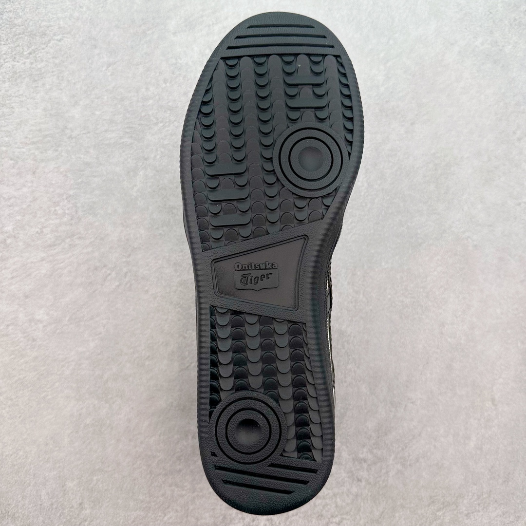 图片[9]-＃福利特价 Asics Onitsuka Tige TOKUTEN 亚瑟士鬼冢虎男女士复古跑鞋街拍潮鞋低帮板鞋经典款中性复古运动鞋 轻盈舒适 时尚与复古与一体 轻盈的款式 适合夏天~简单的设定配合修长的线条 全鞋身均以麖皮打造 散发着日本新一代的潮流品味 无论配衬任何造型都能胜任 Tokuten 精神来自80年代的室内用鞋 T-TOE前足补强设计 环状中底底部结构 橡胶大底元素 防滑耐磨的同时保持着鞋子的轻盈 并提供良好牵引力 脚感柔软舒适 长时间行走也不会觉得脚部不适 经典复刻款 休闲百搭 中性款男女都可穿 尺码：36 37 37.5 38 39 40.5 41.5 42 42.5 43.5 44 45-选品中心