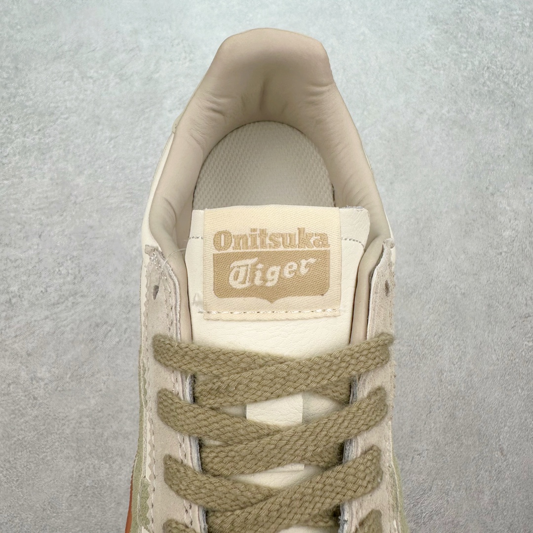 图片[5]-＃福利特价 Asics Onitsuka Tige TOKUTEN 亚瑟士鬼冢虎男女士复古跑鞋街拍潮鞋低帮板鞋经典款中性复古运动鞋 轻盈舒适 时尚与复古与一体 轻盈的款式 适合夏天~简单的设定配合修长的线条 全鞋身均以麖皮打造 散发着日本新一代的潮流品味 无论配衬任何造型都能胜任 Tokuten 精神来自80年代的室内用鞋 T-TOE前足补强设计 环状中底底部结构 橡胶大底元素 防滑耐磨的同时保持着鞋子的轻盈 并提供良好牵引力 脚感柔软舒适 长时间行走也不会觉得脚部不适 经典复刻款 休闲百搭 中性款男女都可穿 尺码：36 37 37.5 38 39 40.5 41.5 42 42.5 43.5 44 45-选品中心