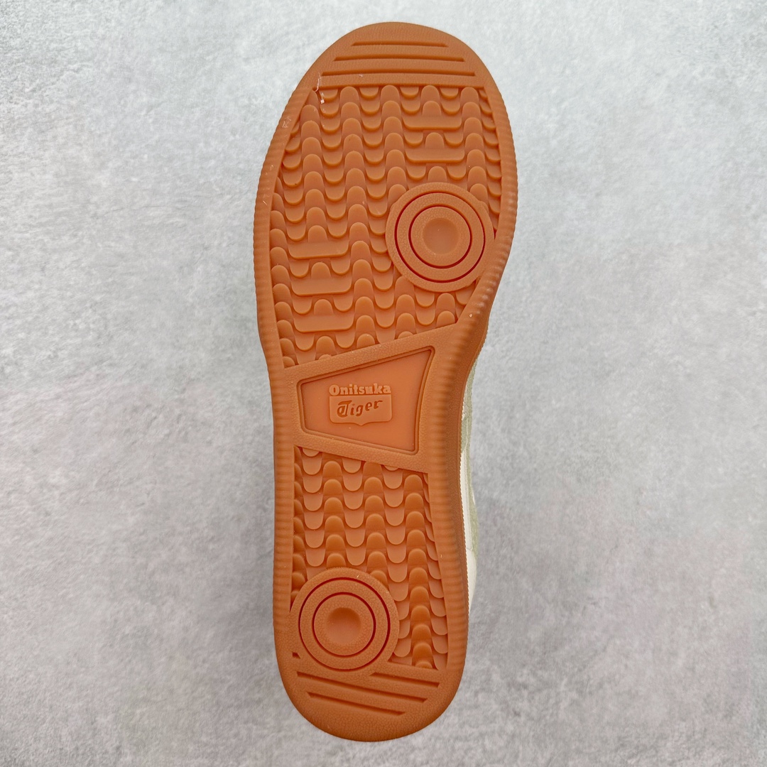 图片[9]-＃福利特价 Asics Onitsuka Tige TOKUTEN 亚瑟士鬼冢虎男女士复古跑鞋街拍潮鞋低帮板鞋经典款中性复古运动鞋 轻盈舒适 时尚与复古与一体 轻盈的款式 适合夏天~简单的设定配合修长的线条 全鞋身均以麖皮打造 散发着日本新一代的潮流品味 无论配衬任何造型都能胜任 Tokuten 精神来自80年代的室内用鞋 T-TOE前足补强设计 环状中底底部结构 橡胶大底元素 防滑耐磨的同时保持着鞋子的轻盈 并提供良好牵引力 脚感柔软舒适 长时间行走也不会觉得脚部不适 经典复刻款 休闲百搭 中性款男女都可穿 尺码：36 37 37.5 38 39 40.5 41.5 42 42.5 43.5 44 45-选品中心