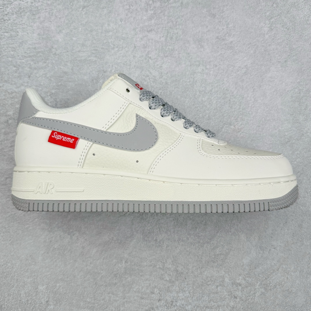 NK Air Force 1´07 Low 空军一号低帮百搭休闲运动板鞋 HD1968-018 柔软、弹性十足的缓震性能和出色的中底设计 横跨复古与现代的外型结合 造就出风靡全球 三十多年的Force 1 直到今天还深受青睐 尺码：36 36.5 37.5 38 38.5 39 40 40.5 41 42 42.5 43 44 44.5 45-选品中心