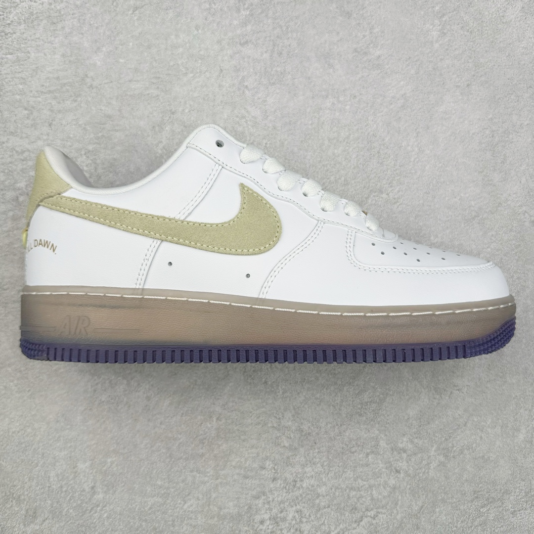 NK Air Force 1´07 Low 空军一号低帮百搭休闲运动板鞋 HF5719-139 柔软、弹性十足的缓震性能和出色的中底设计 横跨复古与现代的外型结合 造就出风靡全球 三十多年的Force 1 直到今天还深受青睐 尺码:36 36.5 37.5 38 38.5 39 40 40.5 41 42 42.5 43 44 44.5 45-选品中心