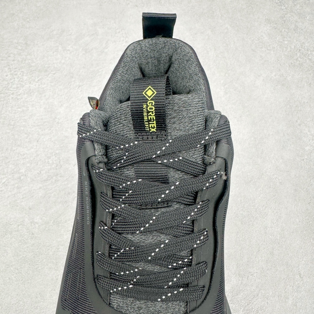 图片[5]-NK Infinity Run 4 Gore-Tex 耐克防水公路助力畅跑鞋 FB2197-002 鞋身融入 GORE-TEX 防水层 搭配柔软鞋口在下雨时帮助双足保持干爽舒适 结合 NK ReactX 泡绵提供高出 React 泡绵 13% 的能量回馈 尺码：36 36.5 37.5 38 38.5 39 40 40.5 41.5 42 42.5 43 44 44.5 45-选品中心