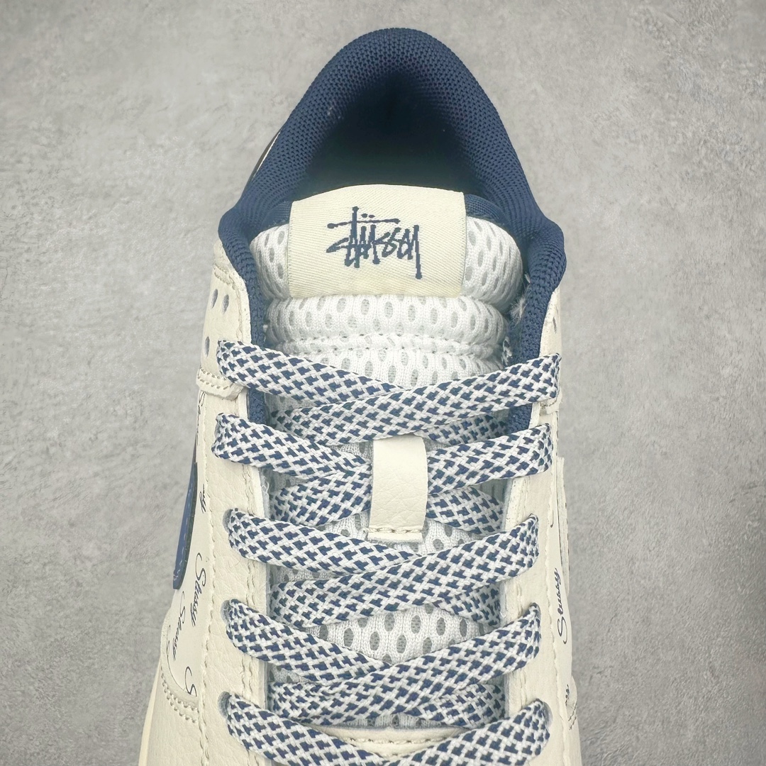 图片[5]-NK Dunk Low 定制配色 XY1688-011 大厂出品 极力推荐 原装头层材料 独家版型蒸餾加工帶來的是更好的视觉和脚感体验大厂纯原品质出货 清洁度 电绣工艺 皮料切割干净无任何毛边 细节完美 尺码：36 36.5 37.5 38 38.5 39 40 40.5 41 42 42.5 43 44 44.5 45 46 47.5-选品中心