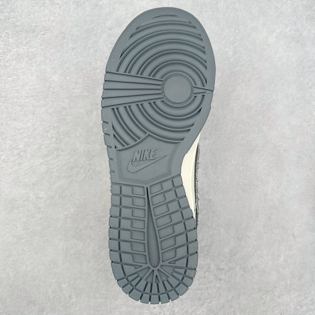 图片[9]-NK Dunk Low 定制配色 SJ2068-285 大厂出品 极力推荐 原装头层材料 独家版型蒸餾加工帶來的是更好的视觉和脚感体验大厂纯原品质出货 清洁度 电绣工艺 皮料切割干净无任何毛边 细节完美 尺码：36 36.5 37.5 38 38.5 39 40 40.5 41 42 42.5 43 44 44.5 45 46 47.5-选品中心