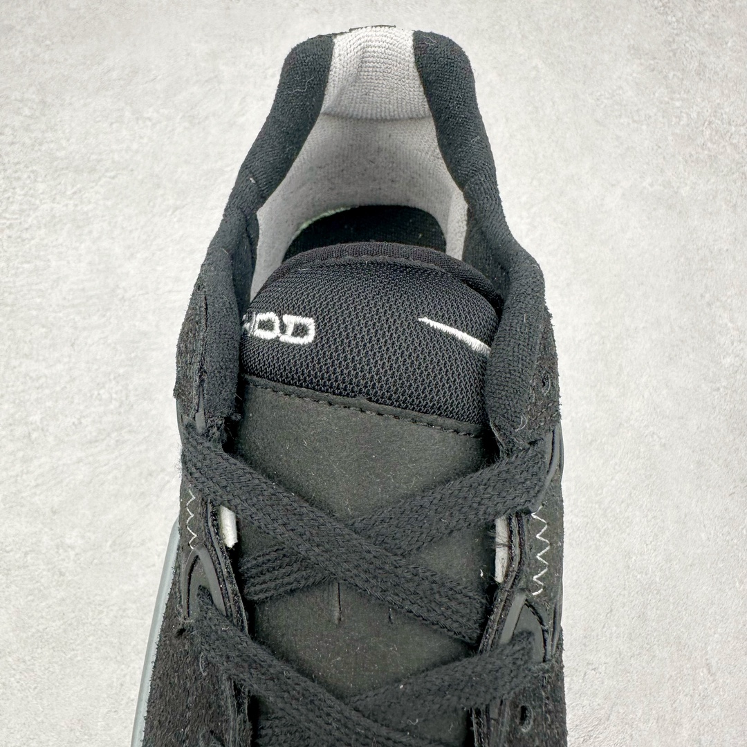 图片[5]-NK SB Ishod 翻毛皮织物小倒钩防滑耐磨轻便 低帮板鞋 在绒面革的鞋身上 波浪纹的网布材质出现在侧身和鞋舌位置 似乎结合了 Ishod Wair 最为喜爱的汽车元素 另外为提升舒适性能 后跟位置加入海绵凸起材质 鞋底注入 React 气垫缓震技术 为增加保护性能 中底位置还融入一圈 TPU 元素 在鞋身设计元素中 鞋帮位置出现了倒钩 Swoosh Logo 鞋头位置的迷你 Swoosh 标志彰显细节 最后鞋舌与后跟位置的 Ishod 和 SB 彰显个人签名滑板鞋款 尺码：36 36.5 37.5 38 38.5 39 40 40.5 41 42 42.5 43 44 44.5 45-选品中心