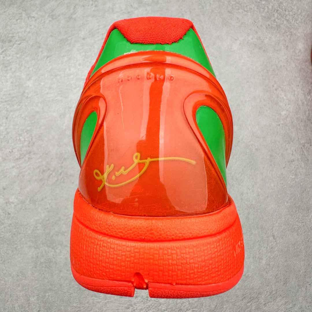 图片[8]-NK Zoom Kobe 6 科比六代 DH6888-677 采用了复合式的鞋面 内层为透气网面 中层加载Fly wire科技 而外层则用聚氨酯岛状结构塑造出非常逼真的蛇麟纹路 多层的鞋面结构带来了更好的透气性和更有针对性的保护 加入了双层记忆海绵鞋垫 可根据球员脚形自动调节以提高合脚度 使脚感更加柔软舒适 赋予球员非一般的球场舒适感受 尺码：40 40.5 41 42 42.5 43 44 44.5 45 46-选品中心