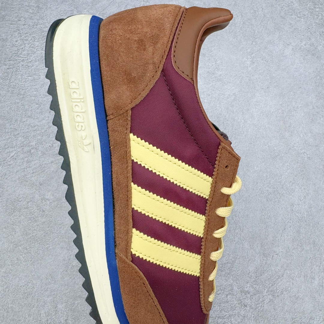 图片[6]-＃CS AD Wmns SL72 OG 系列德训足球风百搭低帮休闲运动板鞋 IE3425 采用高弹EVA+MODEL+RB三层组合底 区别市面RB一体大底 三层组合鞋底重量与原鞋一致 Originals 将有「T 头鞋」造型的诞生于 1972 年的 SL72 鞋款复刻带回 各位买鞋又有新选择了 1972 年 SL72 问世后 引领了后来阿迪达斯的跑鞋发展方向 其中「SL」代表了 Super Light 彰显了产品轻便的特性 1972 年 SL72 问世后 引领了后来阿迪达斯的跑鞋发展方向 其中「SL」代表了 Super Light 彰显了产品轻便的特性 这次 Originals 延续其轻质经典的基因 带来男女两款 SL72 男生款带来 SL72 RS 鞋型 RS 意为 Reshaped（重塑）鞋款在保留了经典的外观基础上 在尼龙材质里增加了填充物 使鞋型更加挺立和饱满 鞋头则更加圆润 鞋底的 EVA 材质则增加了鞋款的高度 女生款则带来 SL72 OG W 鞋型 OG 顾名思义则是致敬经典款式 相较于 RS（Reshaped）鞋款 鞋身更加纤细 其整体鞋身轮廓、线条、细节、材质上尊崇 70 年代 SL72 的设计 还原经典味道 尺码：36 36⅔ 37⅓ 38 38⅔ 39⅓ 40 40⅔ 41⅓ 42 42⅔ 43⅓ 44 44⅔ 45-选品中心