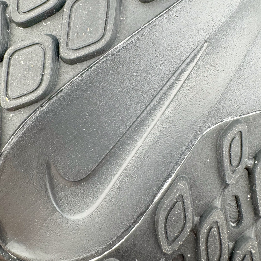 图片[16]-＃TG纯原 NK Zoom Pegasus 飞马41代马拉松系列网面透气缓震疾速跑鞋 FD2722-001 拥有 Zoom Air 一如既往的稳定感和流畅感 鞋面采用工程网眼设计 为特定高热区域营造出色透气性 进一步增加鞋面的穿孔数量 让足部能够快速散热 中足搭配 Flywire 飞线 在高速运动时营造舒适稳定的贴合感 内置Zoon气垫加持 动力十足 尺码：36 36.5 37.5 38 38.5 39 40 40.5 41 42 42.5 43 44 44.5 45-选品中心