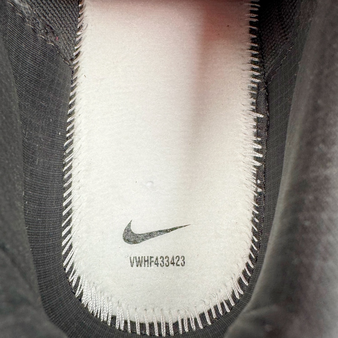 图片[20]-＃Lw纯原 Air Jordan AJ4 RM 重制版低帮复古篮球鞋 HF4334-004 采用了低帮的设计 并保留了众多AJ4的经典元素 鞋身以皮革、麂皮材质拼接打造 AJ4经典的TPU材质延伸至后跟 增强鞋款稳定性 而鞋身侧面的网格设计则被取消 尾部的NIKE AIR标志也得到保留 并同时带有飞人logo 中底部分同样搭载了可视AIR气垫 鞋底采用米白色中底和外底呈现 为整个设计收尾 尺码：36 36.5 37.5 38 38.5 39 40 40.5 41 42 42.5 43 44 44.5 45 46 47.5-选品中心