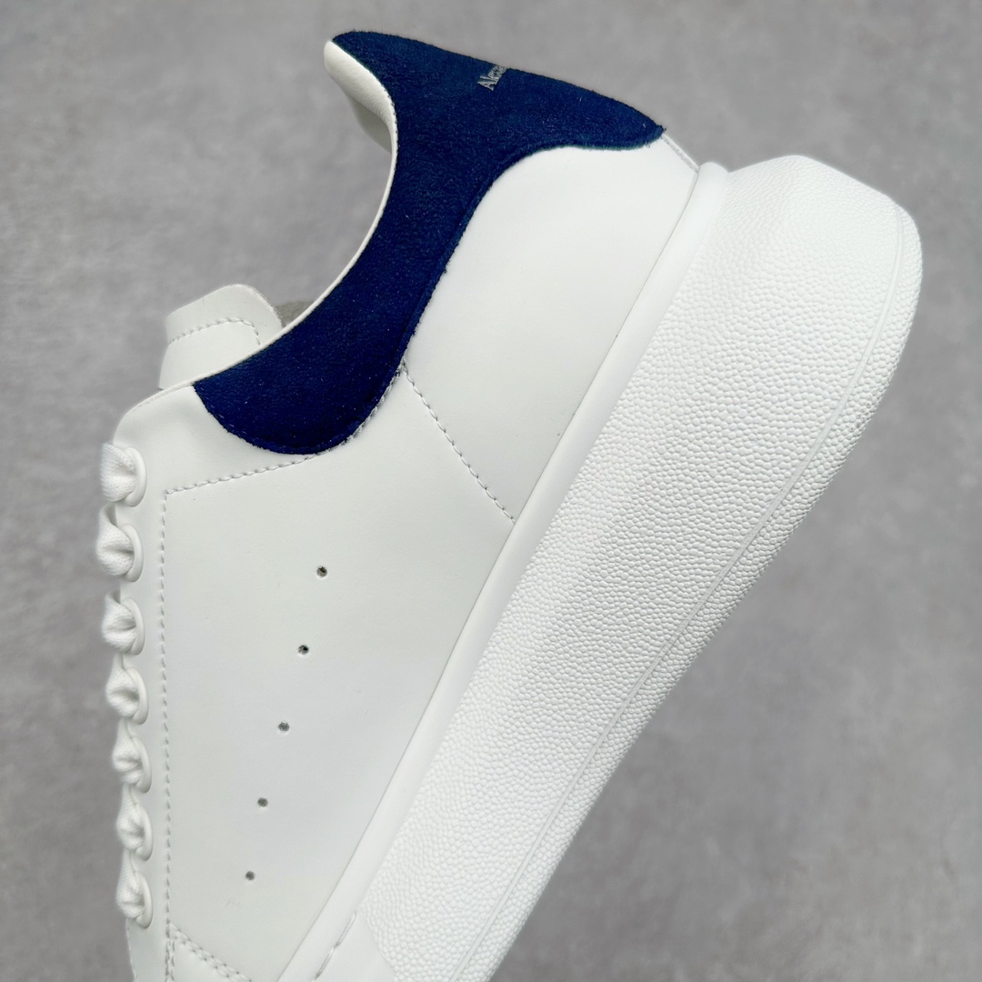 Alexander McQueen Sneaker