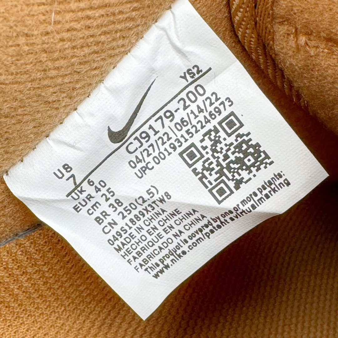 图片[12]-＃XP私人订单福利特价️ NK Air Force 1 Low 07 LV8\\\”Wheat / Flax\\\”小麦空军一号低帮 CJ9179-200 细节同步官方全新22版 全鞋电脑针车 全新模具鱼鳞纹大底 二维码鞋标 内置芯片及solo气垫 大底高度及其弧度依照正品 钢印 logo刺绣 鞋口弧度 鞋头长度 鞋面冲孔 鞋垫背胶及钢印 完美鞋型对比正品 每一处都是细节满满 今年继续推出小麦色AF1 以高帮款与低帮款的方式呈现 小麦色牛巴革打造鞋面 生胶鞋底与鞋面风格协调一致 搭配同色系尼龙鞋带 侧身皮质Swoosh Logo进一步体现两双鞋的独特魅力 尺码：36 36.5 37.5 38 38.5 39 40 40.5 41 42 42.5 43 44 44.5 45 46-选品中心
