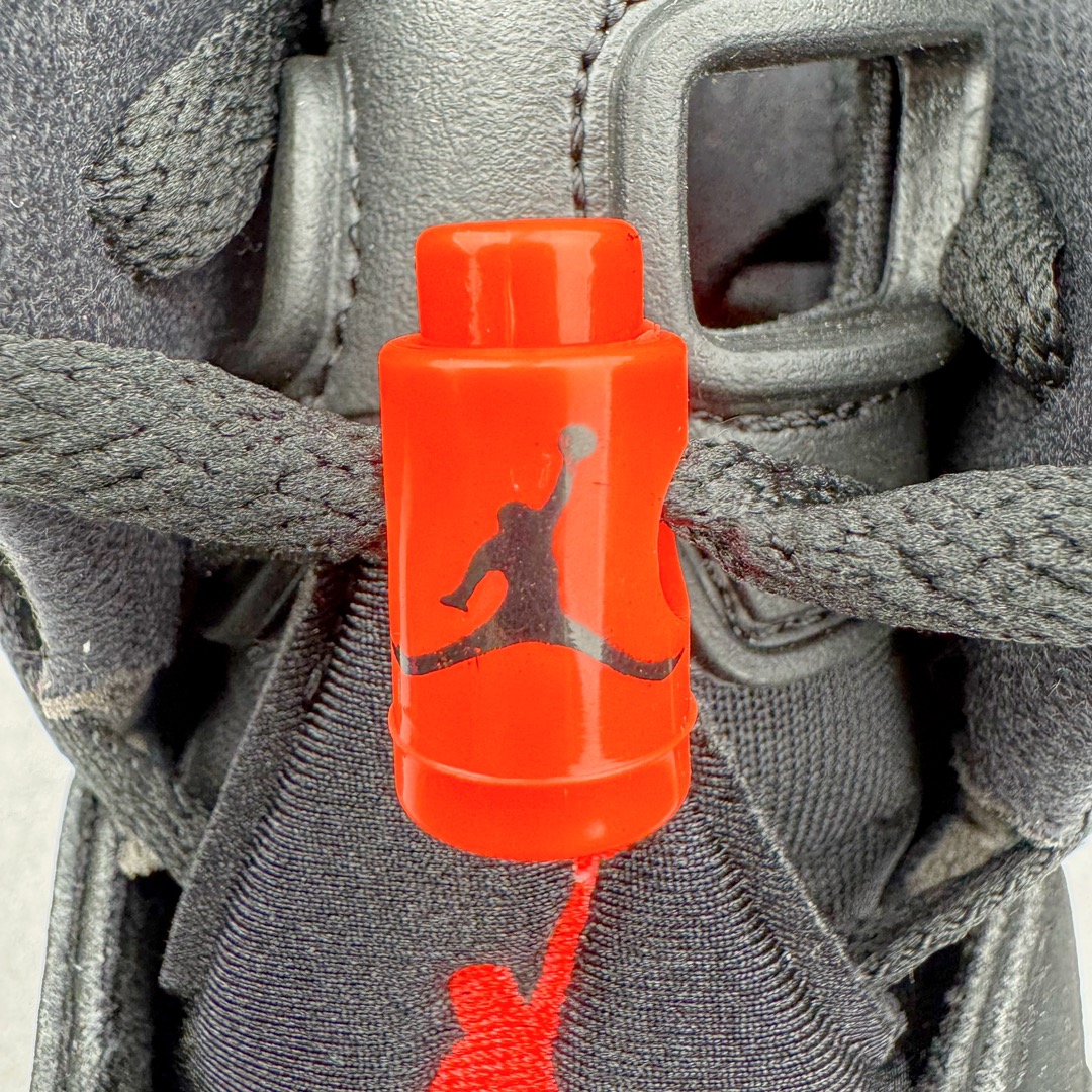 图片[17]-＃DG纯原福利 Air Jordan AJ6 Retro 黑红 384664-060 原楦原纸板开发 采购原厂皮料 原厂定型 后跟完美效果 到手可放心比对发售原鞋 上脚百分百充当正品驾驭 真正原装公司级完美鞋型 一切细节实拍所见所得 纸板中底、钢印 完美版型 一应俱全外贸专供 发国外寄售可稳妥充正操作 尺码明细：40.5/19 41/22 42/38 42.5/26 43/32-选品中心
