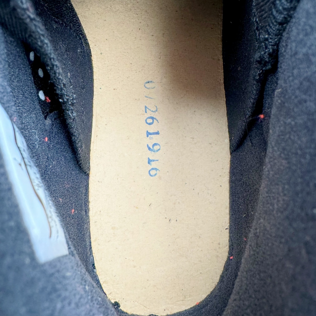 图片[20]-＃DG纯原福利 Air Jordan AJ6 Retro 黑红 384664-060 原楦原纸板开发 采购原厂皮料 原厂定型 后跟完美效果 到手可放心比对发售原鞋 上脚百分百充当正品驾驭 真正原装公司级完美鞋型 一切细节实拍所见所得 纸板中底、钢印 完美版型 一应俱全外贸专供 发国外寄售可稳妥充正操作 尺码明细：40.5/19 41/22 42/38 42.5/26 43/32-选品中心