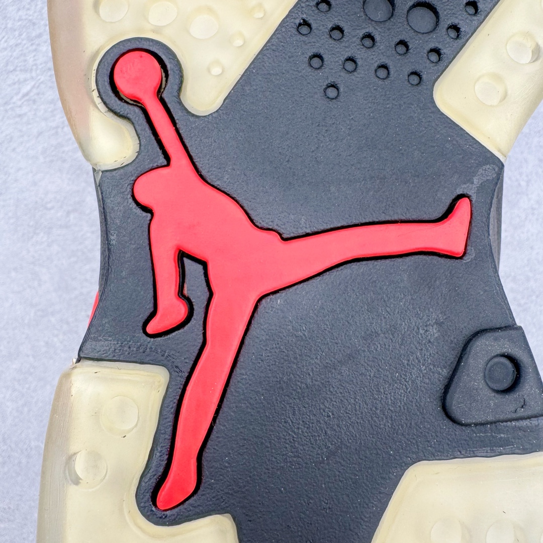 图片[14]-＃DG纯原福利 Air Jordan AJ6 Retro 黑红 384664-060 原楦原纸板开发 采购原厂皮料 原厂定型 后跟完美效果 到手可放心比对发售原鞋 上脚百分百充当正品驾驭 真正原装公司级完美鞋型 一切细节实拍所见所得 纸板中底、钢印 完美版型 一应俱全外贸专供 发国外寄售可稳妥充正操作 尺码明细：40.5/19 41/22 42/38 42.5/26 43/32-选品中心