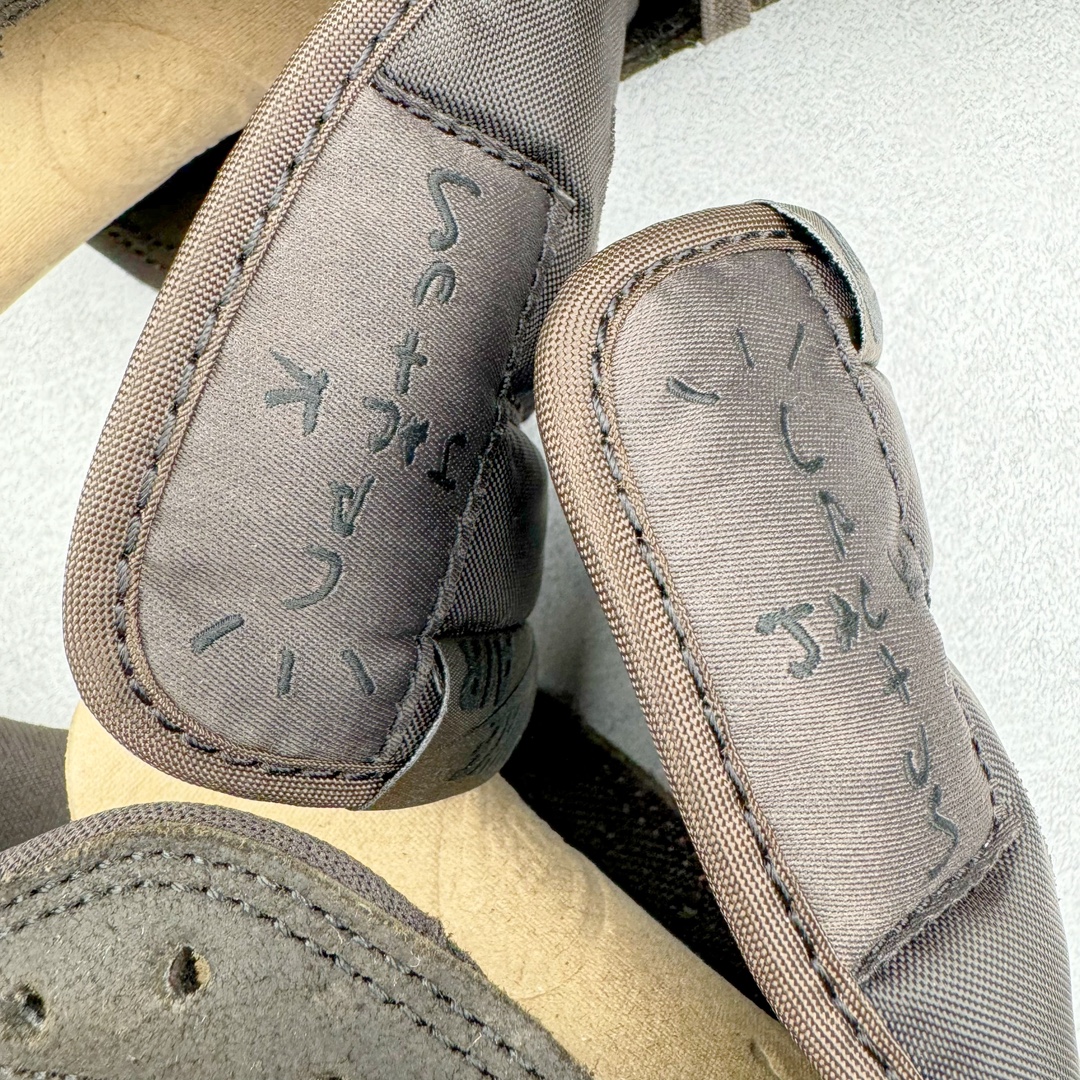 图片[15]-＃Ljr特供 Travis Scott x Air Jordan AJ1 Low OG SP TS联名倒钩9.0低帮 黑棕 DM7688-202 全新改良批次 圈内最强倒钩系列 恪守真诚 承诺混一赔十 高端零售裸鞋圈特供批次 产品品控稳定性领先行业 SZ原厂全套原楦原纸板冲刀磨具开发 原厂皮料加持 原厂港宝加持定型后跟R度完美 同源原厂电绣 鬼脸飞翼针数密度立体效果一致 百分百一致原鞋 原厂拉帮工艺 针距密度一致 后跟弧度收口自然不对折 极致一眼正品既视感 进口玻璃冲刀皮料裁剪零毛边 全鞋电脑针车工艺 品控清洁度最高QC检验标准 免检产品 原厂订购鞋盒、鞋标、防尘纸、鞋撑、鞋带 追求极致的原厂味道 尺码：36 36.5 37.5 38 38.5 39 40 40.5 41 42 42.5 43 44 44.5 45 45.5 46 47.5 48.5-选品中心