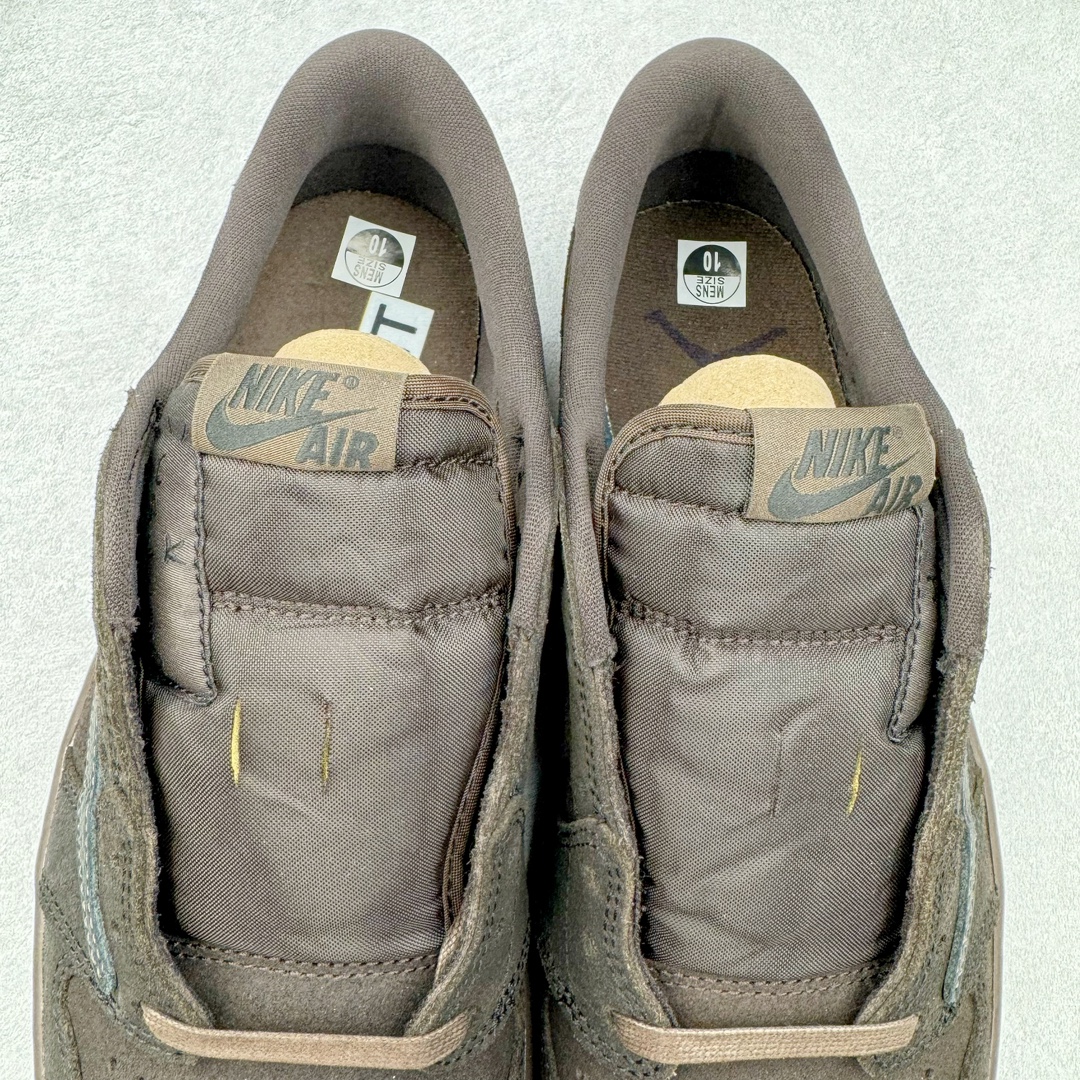 图片[7]-＃Ljr特供 Travis Scott x Air Jordan AJ1 Low OG SP TS联名倒钩9.0低帮 黑棕 DM7688-202 全新改良批次 圈内最强倒钩系列 恪守真诚 承诺混一赔十 高端零售裸鞋圈特供批次 产品品控稳定性领先行业 SZ原厂全套原楦原纸板冲刀磨具开发 原厂皮料加持 原厂港宝加持定型后跟R度完美 同源原厂电绣 鬼脸飞翼针数密度立体效果一致 百分百一致原鞋 原厂拉帮工艺 针距密度一致 后跟弧度收口自然不对折 极致一眼正品既视感 进口玻璃冲刀皮料裁剪零毛边 全鞋电脑针车工艺 品控清洁度最高QC检验标准 免检产品 原厂订购鞋盒、鞋标、防尘纸、鞋撑、鞋带 追求极致的原厂味道 尺码：36 36.5 37.5 38 38.5 39 40 40.5 41 42 42.5 43 44 44.5 45 45.5 46 47.5 48.5-选品中心