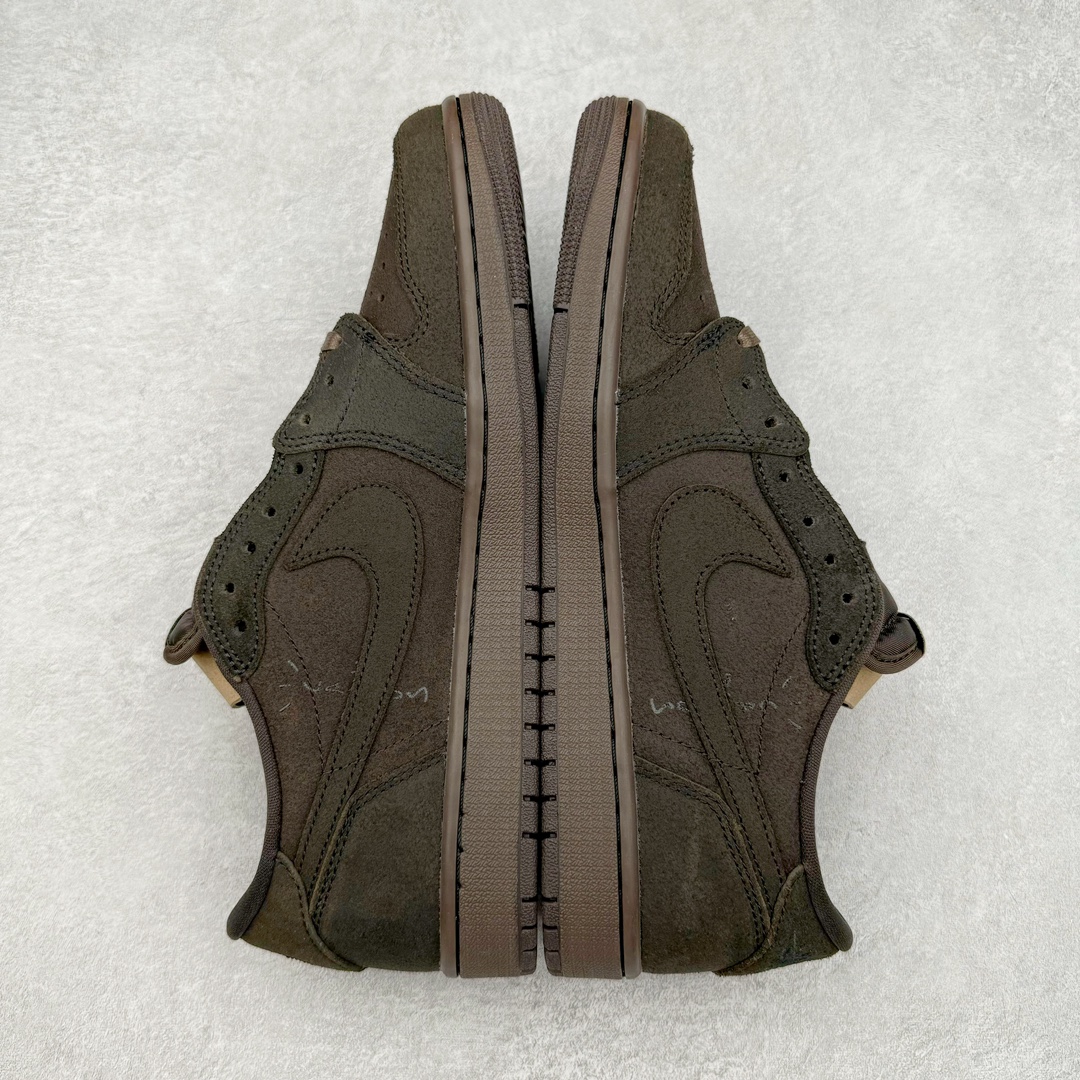 图片[5]-＃Ljr特供 Travis Scott x Air Jordan AJ1 Low OG SP TS联名倒钩9.0低帮 黑棕 DM7688-202 全新改良批次 圈内最强倒钩系列 恪守真诚 承诺混一赔十 高端零售裸鞋圈特供批次 产品品控稳定性领先行业 SZ原厂全套原楦原纸板冲刀磨具开发 原厂皮料加持 原厂港宝加持定型后跟R度完美 同源原厂电绣 鬼脸飞翼针数密度立体效果一致 百分百一致原鞋 原厂拉帮工艺 针距密度一致 后跟弧度收口自然不对折 极致一眼正品既视感 进口玻璃冲刀皮料裁剪零毛边 全鞋电脑针车工艺 品控清洁度最高QC检验标准 免检产品 原厂订购鞋盒、鞋标、防尘纸、鞋撑、鞋带 追求极致的原厂味道 尺码：36 36.5 37.5 38 38.5 39 40 40.5 41 42 42.5 43 44 44.5 45 45.5 46 47.5 48.5-选品中心