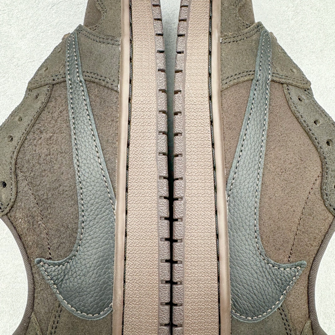 图片[21]-＃Ljr特供 Travis Scott x Air Jordan AJ1 Low OG SP TS联名倒钩9.0低帮 黑棕 DM7688-202 全新改良批次 圈内最强倒钩系列 恪守真诚 承诺混一赔十 高端零售裸鞋圈特供批次 产品品控稳定性领先行业 SZ原厂全套原楦原纸板冲刀磨具开发 原厂皮料加持 原厂港宝加持定型后跟R度完美 同源原厂电绣 鬼脸飞翼针数密度立体效果一致 百分百一致原鞋 原厂拉帮工艺 针距密度一致 后跟弧度收口自然不对折 极致一眼正品既视感 进口玻璃冲刀皮料裁剪零毛边 全鞋电脑针车工艺 品控清洁度最高QC检验标准 免检产品 原厂订购鞋盒、鞋标、防尘纸、鞋撑、鞋带 追求极致的原厂味道 尺码：36 36.5 37.5 38 38.5 39 40 40.5 41 42 42.5 43 44 44.5 45 45.5 46 47.5 48.5-选品中心