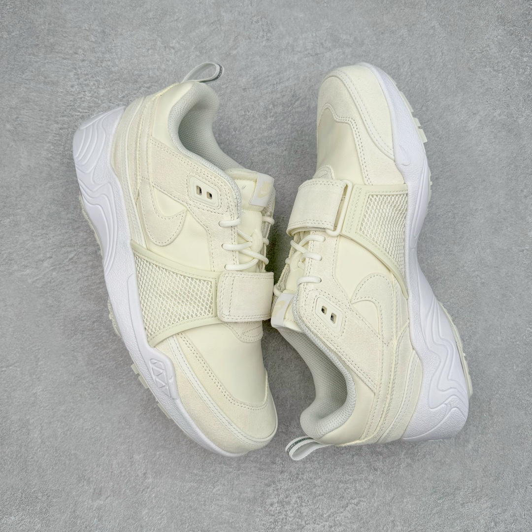 图片[3]-＃S2纯原 Travis Scott x NK Shark-A-Don \\\”Sail\\\” 舒适潮流防滑耐磨低帮生活休闲鞋 TS联名白色 HQ3061-100 Travis Scott 携手NK再度发布令人期待的 “ Shark-A-Don ” ，作为继话题满满的 “ Jumpman Jack ” 之后的又一潮流巅峰之作，这款鞋以全新的鞋型搭配 “ Sail ” 配色惊艳登场，不禁让人好奇它是否还能继续捕获粉丝们的狂热追捧与喜爱。鞋面采用了柔和的米白色调，融合高级皮革与细腻的绒面革材质，整体外观质感满满。设计上，它保留了绑带元素，提升了鞋子的稳固性。重点是这次取消了倒钩元素设计。为了提升透气性，鞋舌和鞋领部分采用了网眼布料。鞋后跟印有 Cactus Jack 的品牌标志和 Travis Scott 的招牌鬼脸 Logo，标签处还设计了 3M 反光细节。而 Swoosh 则巧妙地与 Travis Scott 的个人元素融合在一起。尺码：40 40.5 41 42 42.5 43 44 44.5 45 46 47.5 48.5-选品中心