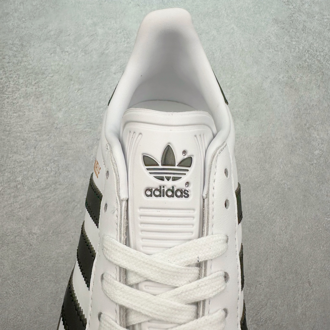 图片[5]-＃HP纯原 AD Original Gazelle Trainers 瞪羚室内鞋系列低帮复古百搭休闲运动德训风板鞋 IH2218 高端零售特供批次 原厂定制长毛翻毛皮组合环保纤维革鞋面材质 内置环保海玻璃鞋垫 外置RB橡胶大底 产品品控稳定性领先行业 原厂全套原楦原纸板冲刀磨具开发 原厂皮料加持 原厂港宝加持定型后跟R度完美 将复古进行到底 简约流畅 三十年不变经典 这款Gazelle运动鞋 无论面料、配色、质感或设计 都只在重现其1991年原款的经典 皮革鞋面 撞色三条纹和鞋跟标的设计 力求呈现90年代的经典复古风潮 Samba火热的同时 也带动了其它的复古鞋型 Gazelle便是其中一只 Gazelle Indoor拥有包边更宽的T字型鞋头 更好的保护运动员的前掌 浓浓的复古氛围感 非常适合现在流行的Cleanfit风格 尺码：35.5 36 36⅔ 37⅓ 38 38⅔ 39⅓ 40 40⅔ 41⅓ 42 42⅔ 43⅓ 44 44⅔ 45-选品中心