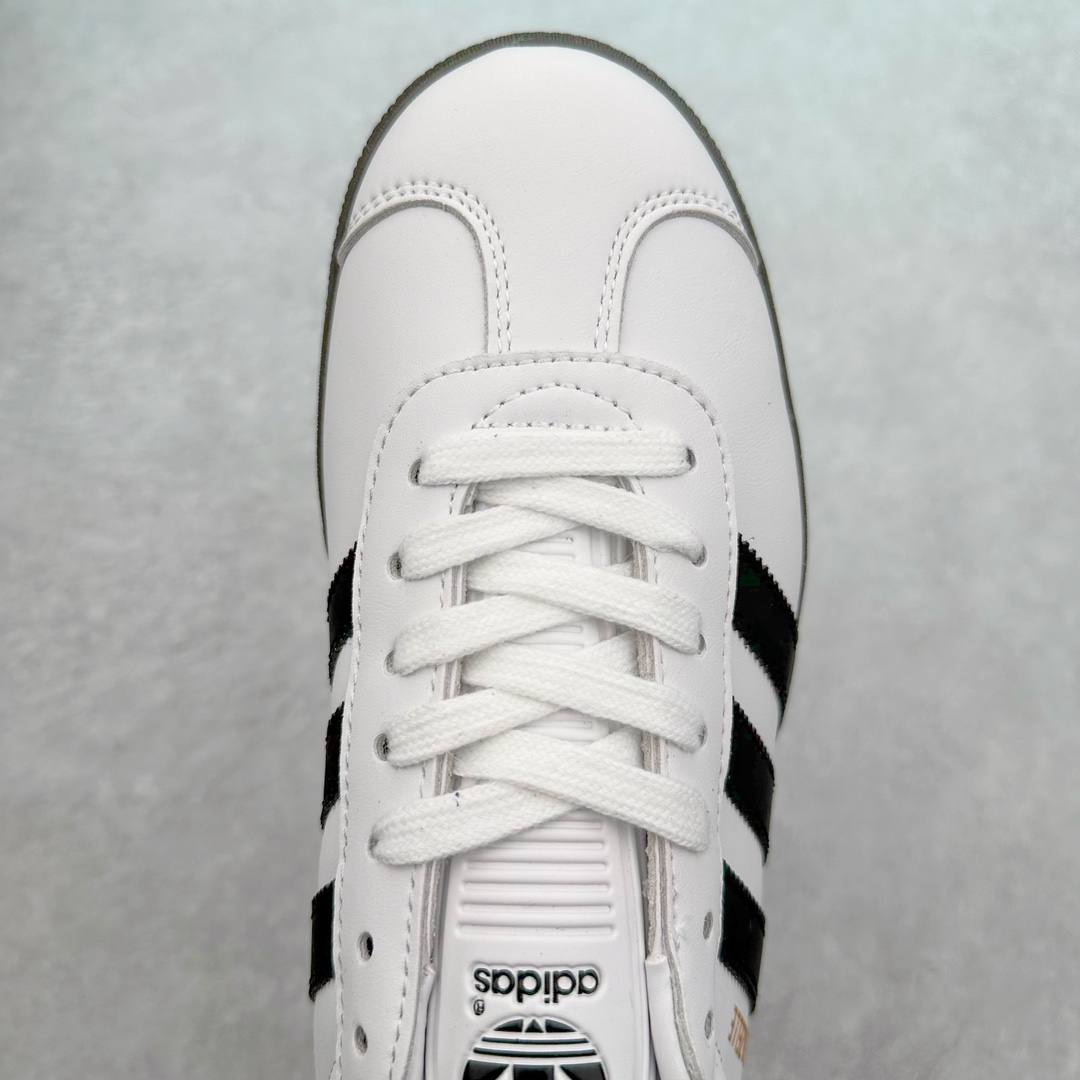 图片[4]-＃HP纯原 AD Original Gazelle Trainers 瞪羚室内鞋系列低帮复古百搭休闲运动德训风板鞋 IH2218 高端零售特供批次 原厂定制长毛翻毛皮组合环保纤维革鞋面材质 内置环保海玻璃鞋垫 外置RB橡胶大底 产品品控稳定性领先行业 原厂全套原楦原纸板冲刀磨具开发 原厂皮料加持 原厂港宝加持定型后跟R度完美 将复古进行到底 简约流畅 三十年不变经典 这款Gazelle运动鞋 无论面料、配色、质感或设计 都只在重现其1991年原款的经典 皮革鞋面 撞色三条纹和鞋跟标的设计 力求呈现90年代的经典复古风潮 Samba火热的同时 也带动了其它的复古鞋型 Gazelle便是其中一只 Gazelle Indoor拥有包边更宽的T字型鞋头 更好的保护运动员的前掌 浓浓的复古氛围感 非常适合现在流行的Cleanfit风格 尺码：35.5 36 36⅔ 37⅓ 38 38⅔ 39⅓ 40 40⅔ 41⅓ 42 42⅔ 43⅓ 44 44⅔ 45-选品中心