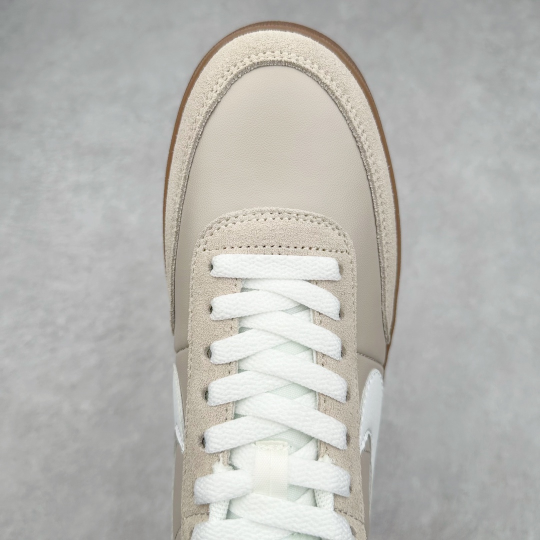 图片[4]-J.Crew x NK Killshot II Leather 联名复古板鞋 HF4261-299 采用米白色皮革制作鞋身 Swoosh 点缀其中 最后搭载棕色生胶大底 流露出满满的复古气气息 尺码：36 36.5 37.5 38 38.5 39 40 40.5 41 42 42.5 43 44-选品中心