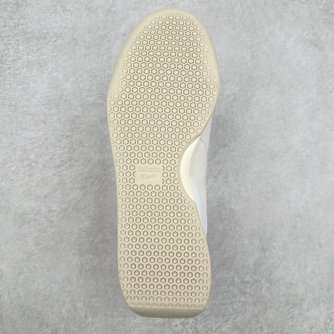 图片[9]-Asics Onitsuka Tiger Ultimate 81 EX 亚瑟士终极系列低帮复古风百搭皮革休闲运动慢跑鞋 采用软质荔枝纹牛培皮鞋面材质 配置OrthoLite鞋垫 轻质Eva缓震组合耐磨橡胶外底 Onitsuka Tiger 鬼塚虎 ULTIMATE 81EX 1183B510 中性款运动鞋 鞋跟底部的缓震孔设计以及TPU后跟保护片强化稳定性 造就合乎新时代高性能运动鞋标准的现代鞋款 牛皮革鞋面 FLYTEFOAM Propel中底增强缓震性与回弹性 鞋跟处采用fuzeGEL缓震胶科技 强化缓震 OrthoLite鞋垫 进一步强化缓震Gel-Kayano超轻量专业运动慢跑鞋 货号：1183B510-103 尺码：36-45-选品中心