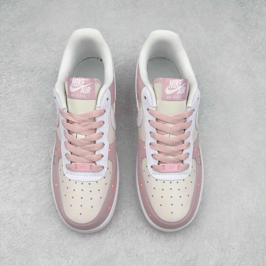 图片[2]-NK Air Force 1´07 Low 空军一号低帮百搭休闲运动板鞋 DB3301-550 柔软、弹性十足的缓震性能和出色的中底设计 横跨复古与现代的外型结合 造就出风靡全球 三十多年的Force 1 直到今天还深受青睐 尺码：36 36.5 37.5 38 38.5 39 40 40.5 41 42 42.5 43 44 44.5 45-选品中心