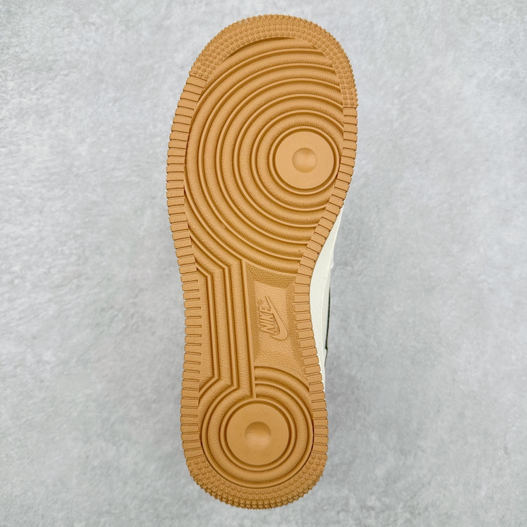 图片[9]-NK Air Force 1´07 Low 空军一号低帮百搭休闲运动板鞋 HD1968-019 柔软、弹性十足的缓震性能和出色的中底设计 横跨复古与现代的外型结合 造就出风靡全球 三十多年的Force 1 直到今天还深受青睐 尺码：36 36.5 37.5 38 38.5 39 40 40.5 41 42 42.5 43 44 44.5 45-选品中心