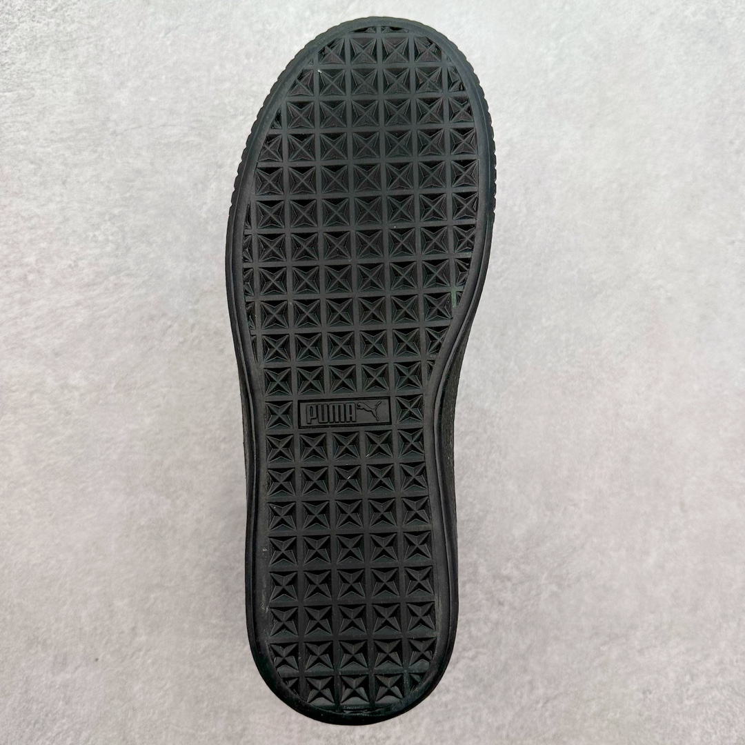 图片[9]-PUMA Suede Platform 彪马三明治厚底金标男女款复古休闲鞋增高运动鞋松糕跟板鞋 整双鞋款以经典的PUMA Suede鞋面为基底 采用高级麂皮材质打造 质感满载 鞋侧的金色烫印PUMA Logo引人瞩目 时尚有型 特色之一的加厚橡胶鞋底 让你默默长高3公分 以品牌经典的 Suede 为设计原型 耀眼奢华个性十足 超多明星、博主都在穿 尺码：36 36.5 37 37.5 38 38.5 39 40 40.5 41 42 42.5 43 44 45-选品中心