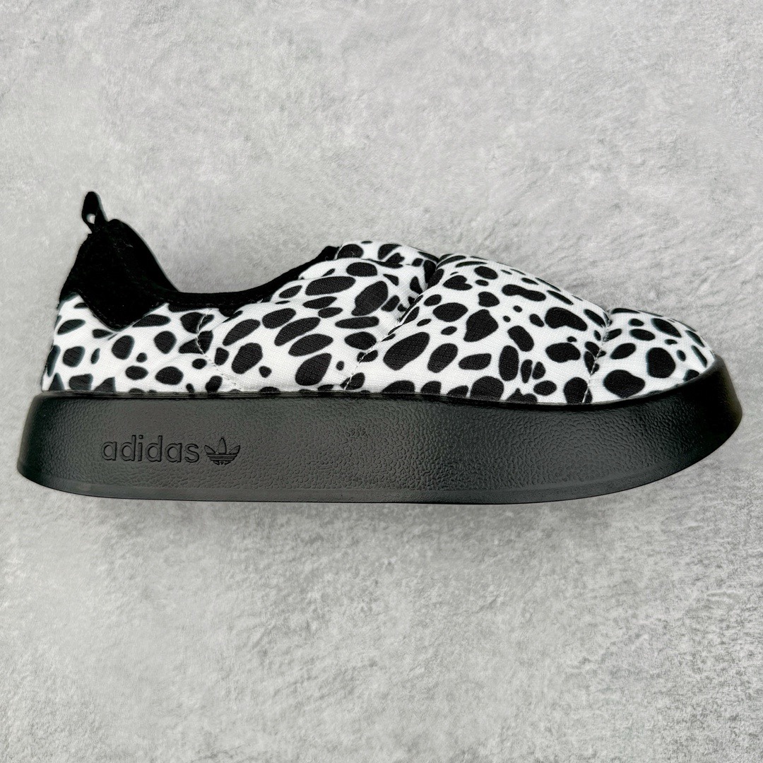 图片[9]-＃TS纯原 AD Originals Puffylette 一脚蹬袜套防水保暖面包鞋运动鞋 鞋面采用带有柔软内衬的编织材质制成 搭配鞋头显眼的 Three Stripes 图样 鞋跟与鞋垫亦有 Trefoil Logo 往下延伸则是搭载带有品牌标志的中底和橡胶外底 Originals Puffylette 首发配色为黑白主题配色 全新套穿式鞋款 Puffylette 释出 有柔软内衬的编织材质制成 搭配鞋头显眼的 Three Stripes 图样 尺码：36 36.5 37 38 38.5 39 40 40.5 41 42 42.5 43 44 44.5 45-选品中心