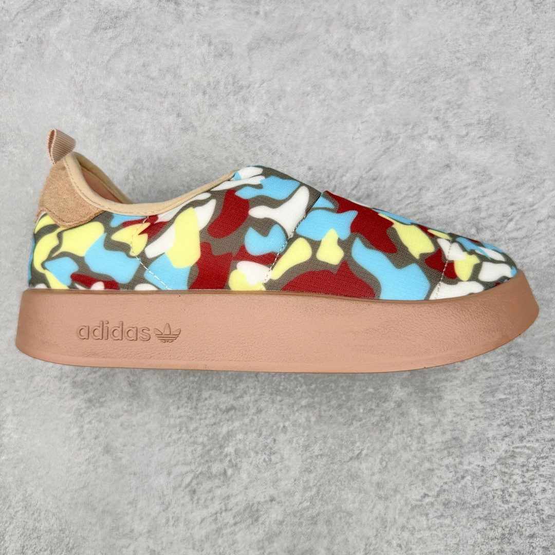 图片[7]-＃TS纯原 AD Originals Puffylette 一脚蹬袜套防水保暖面包鞋运动鞋 鞋面采用带有柔软内衬的编织材质制成 搭配鞋头显眼的 Three Stripes 图样 鞋跟与鞋垫亦有 Trefoil Logo 往下延伸则是搭载带有品牌标志的中底和橡胶外底 Originals Puffylette 首发配色为黑白主题配色 全新套穿式鞋款 Puffylette 释出 有柔软内衬的编织材质制成 搭配鞋头显眼的 Three Stripes 图样 尺码：36 36.5 37 38 38.5 39 40 40.5 41 42 42.5 43 44 44.5 45-选品中心