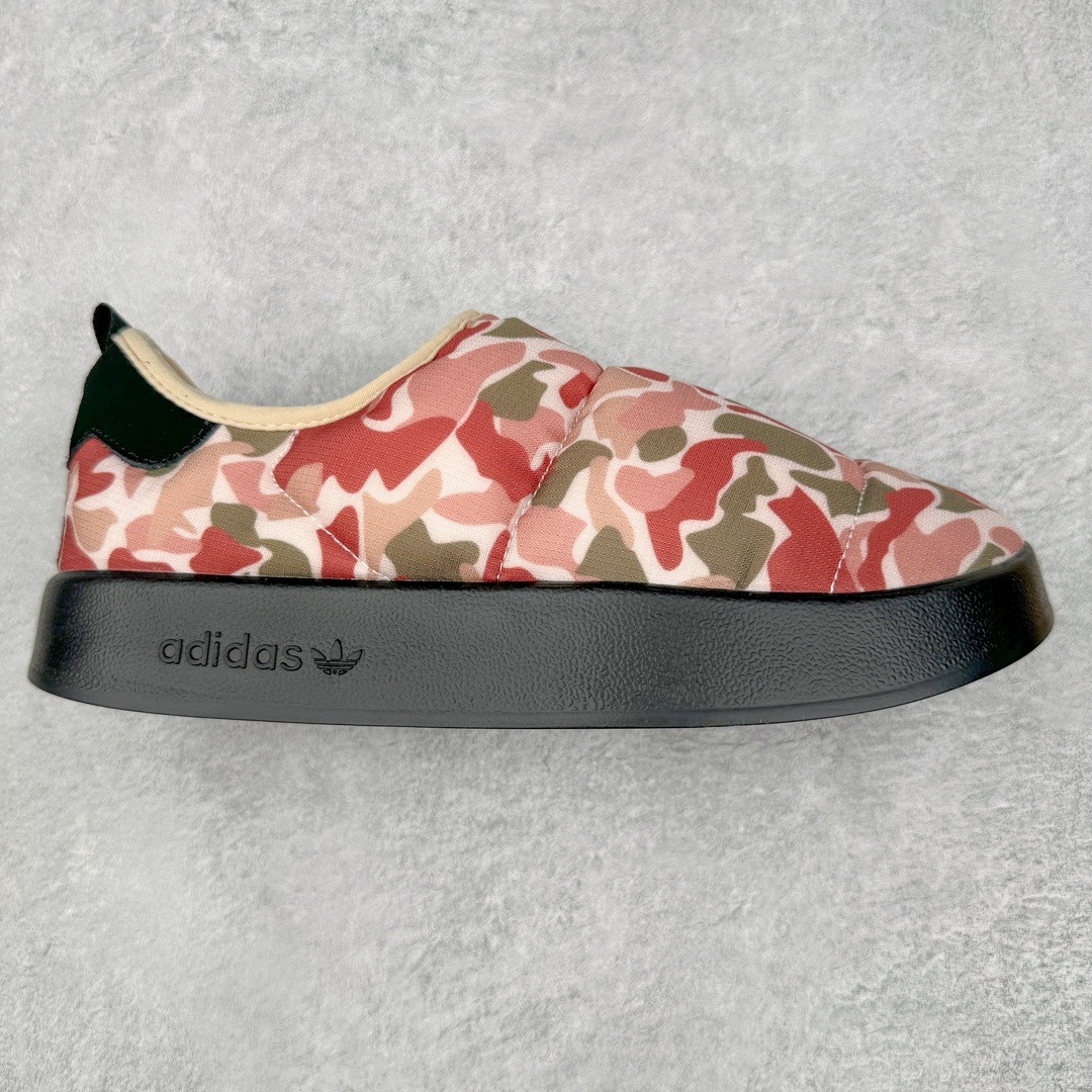 图片[2]-＃TS纯原 AD Originals Puffylette 一脚蹬袜套防水保暖面包鞋运动鞋 鞋面采用带有柔软内衬的编织材质制成 搭配鞋头显眼的 Three Stripes 图样 鞋跟与鞋垫亦有 Trefoil Logo 往下延伸则是搭载带有品牌标志的中底和橡胶外底 Originals Puffylette 首发配色为黑白主题配色 全新套穿式鞋款 Puffylette 释出 有柔软内衬的编织材质制成 搭配鞋头显眼的 Three Stripes 图样 尺码：36 36.5 37 38 38.5 39 40 40.5 41 42 42.5 43 44 44.5 45-选品中心