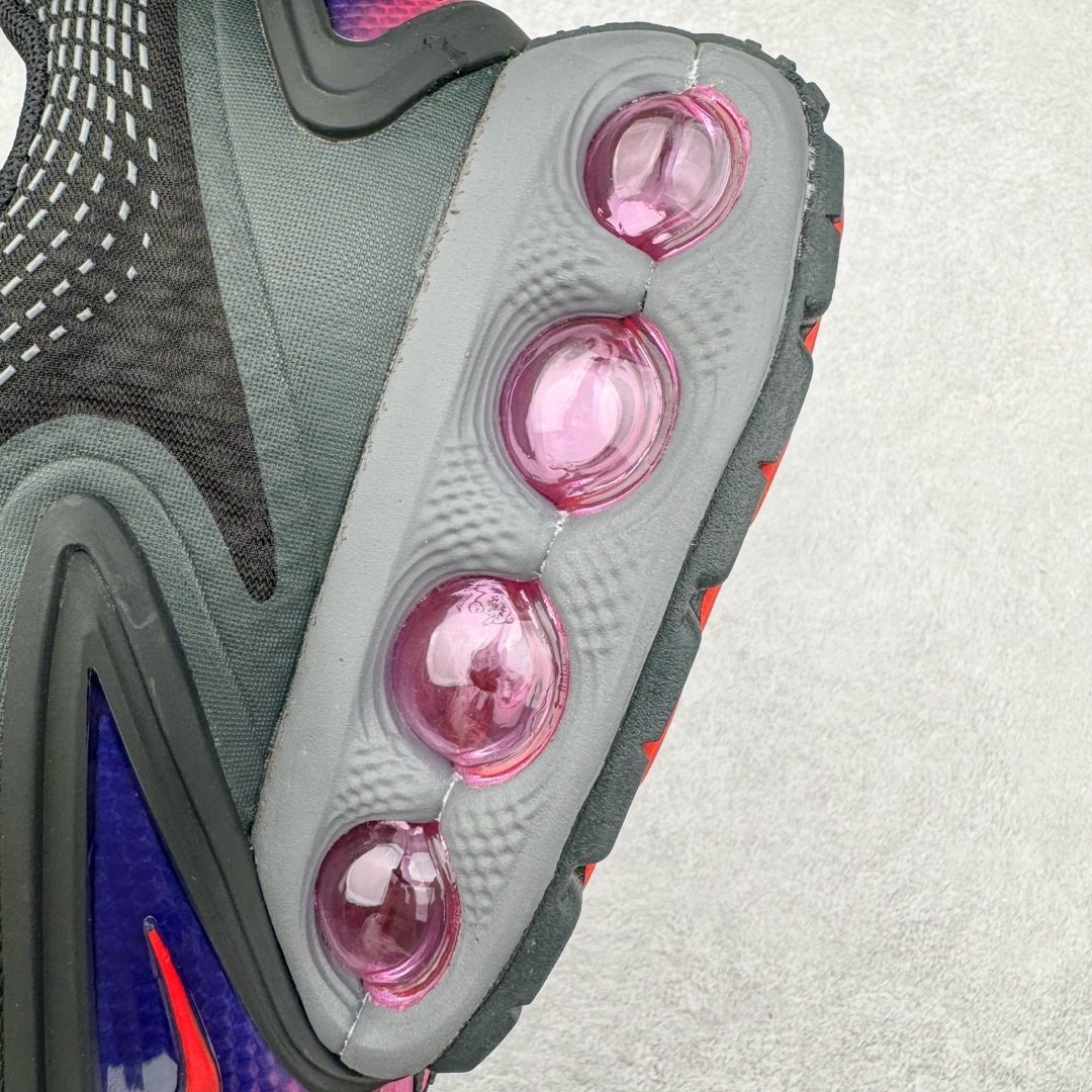 图片[14]-＃Lw纯原 NK Air Max Dn 网布舒适时尚耐磨透气低帮生活气垫休闲鞋 黑紫 货号：DV3337-008 鞋面将延续 Air Max 家族的流线型设计 采用纺织布料打造 鞋底则搭载了全新的DynamicAir技术 由双气室和四根管状Nike Air气囊结构组成 鞋身整体以黑色为主色调 搭配橄榄绿色细节点缀 最大的亮点是侧面带有醒目的\\\”Supreme\\\”字样 彰显特殊的联名身份 尺码：36 36.5 37.5 38 38.5 39 40 40.5 41 42 42.5 43 44 44.5 45-选品中心