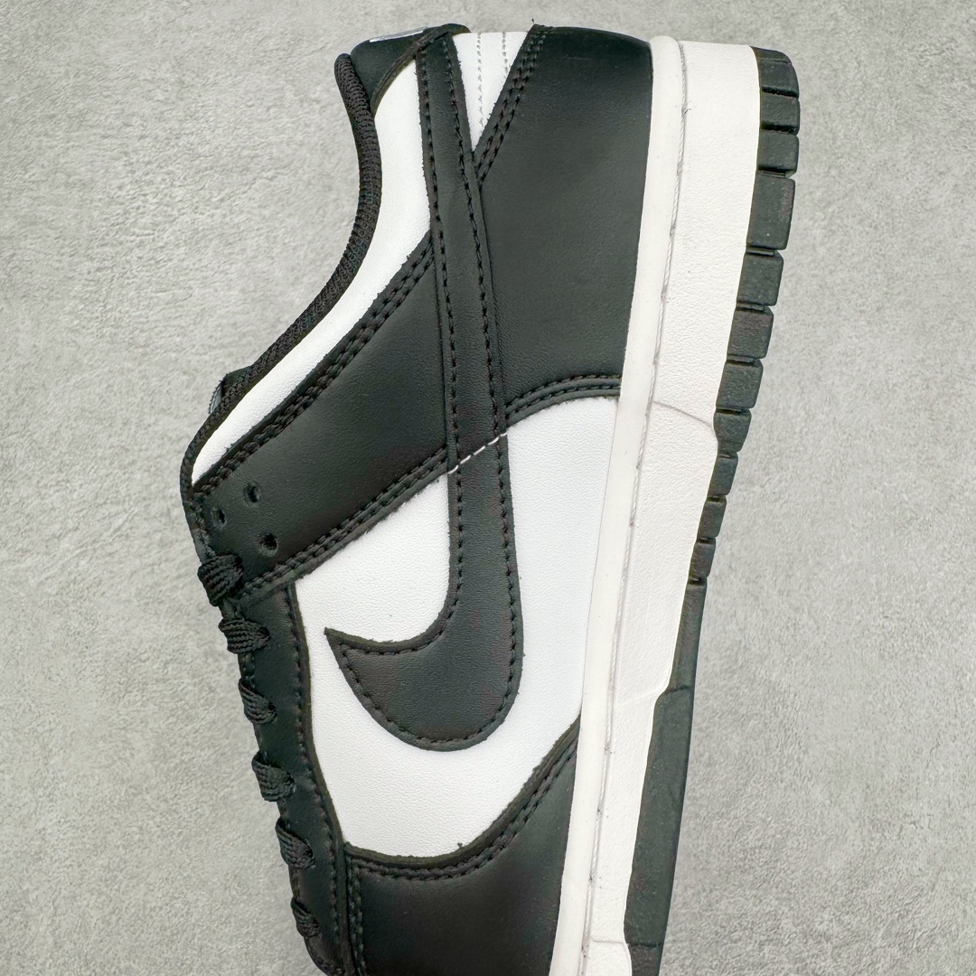 图片[7]-＃VT特价福利 NK Dunk Low Retro 黑白熊猫 DD1391-100/DD1503-101 全码福利开炸 长期补货价格一步到位 实力大厂出品 新配色陆续开发 利润个位数只为口碑 全套原纸板楦头开发 确保原汁原味 完美呈现DUNK版型 一比一鞋头弧度高度鞋身弧度 此版本只针对中端市场 皮料材质有所更替 其他数据细节工艺流程均保持一致 绝不口嗨 细节品控鞋型随意对比 独家私模官方第六代原厂航空铝磨具打磨大底 鞋头坡度极致还原 无解鞋型 原盒原配 圈内天花板工艺 原厂玻璃冲刀 超高清洁度 全鞋零毛边皮料切割 原厂中底布点胶 中底布拉帮走线遵循公司 尺码：35.5 36 36.5 37.5 38 38.5 39 40 40.5 41 42 42.5 43 44 44.5 45 46 47.5-选品中心