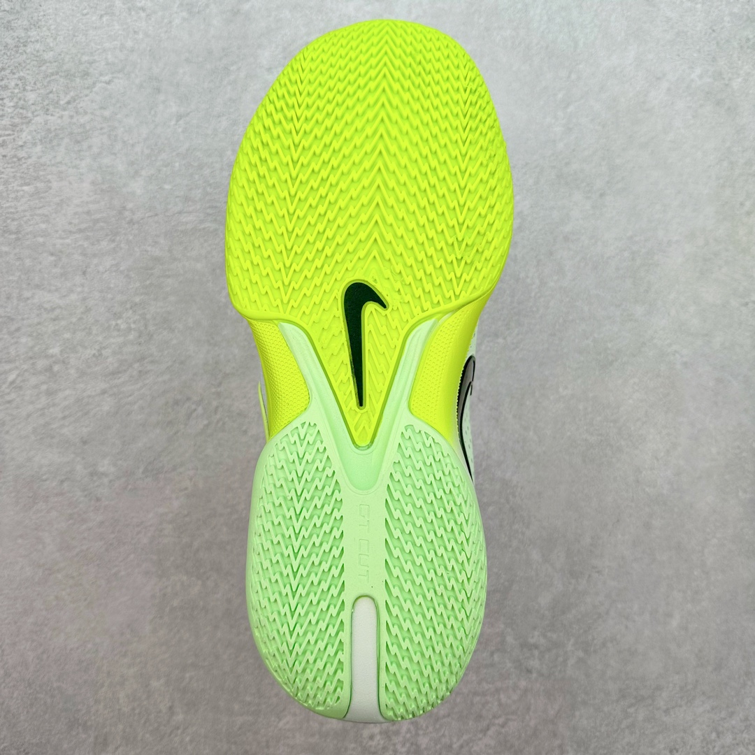 图片[9]-NK Air Zoom G.T. Cut Academy EP GT男/女篮球鞋 HF0231-300 NK首度推出G.T. Cut 系列的平价款式G.T. Cut Academy，外型维持一贯的流线型设计。不同价格的款式，让不同需求的球友也能入手适合自己的球鞋。足底出色抓地设计，助你瞬息急停，随意变速，轻松摆脱对手，驰骋赛场。匠心底纹从后跟延伸至鞋头，铸就急起急停的强劲抓地表现，助力实现侧向突破和快速移步。鞋款采用出众回弹设计，为切入、转向和移步篮筐提供出色的能量回馈。回弹性能带来弹力充沛的迈步体验，让你爆发疾速。前足搭载 Zoom Air 缓震配置，助你在赛事升温之际迅猛出击。足底缓震配置带来舒适比赛体验。中底搭载厚实泡绵，营造非凡舒适的支撑感受。该鞋款可轻松驾驭坚硬地面，助力鏖战。尺码：36 36.5 37.5 38 38.5 39 40 40.5 41 42 42.5 43 44 44.5 45 46-选品中心