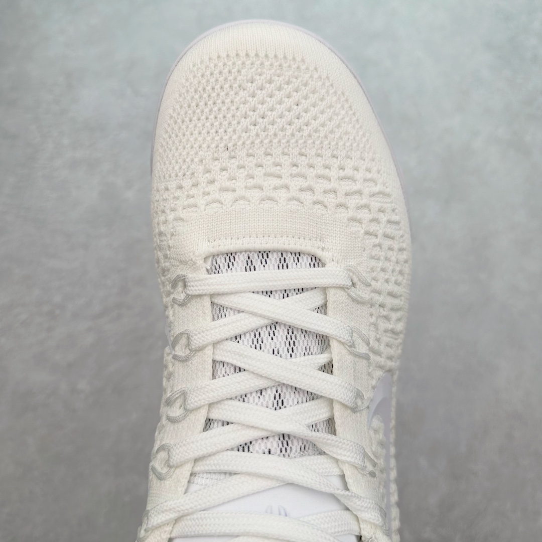 图片[4]-NK Kobe 9 Elite Protro 科比九代精英款低帮实战篮球鞋 FZ7334-100 设计灵感中与以往几代的耐克 ZOOM KOBE 系列一样，加入了签名，密码，碳板这些元素，在表达它的主人身份的同时，也显示了自己的与众不同。鞋后跟的九条红色代表的则是科比接受跟腱修复手术后的伤疤，象征了科比坚韧的赛场性格。此外，耐克Kobe 9 Elite也用到了耐克最新的 Flyknit科技，在使 耐克Kobe 9 Elite更加轻盈的同时，也变得更有支撑性与耐用性。鞋身两侧以及经常弯折的区域采用的则是更紧密的连接方式。看似夸张的超高帮设计并不会在实战中影响脚的感受，其完美的包裹性并没有降低耐克Kobe 9 Elite本身的灵活性。再夸张的动作，鞋面都会紧紧包裹脚部，丝毫不会影响发挥。尺码：40 40.5 41 42 42.5 43 44 44.5 45 46-选品中心