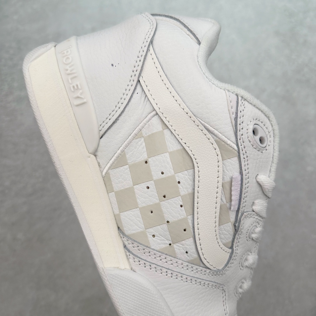 图片[6]-Vans Rowley XLT 系列 范斯官方 减震耐磨复古滑板鞋 Vans 不断坚持延续滑板文化。本次系列以 Rowley XLT 为设计载体，深挖复古元素，推出 Vans Rowley XLT 系列，向滑板文化的致敬。鞋款在设计上，融合了品牌的标志性风格和滑板属性，在为滑板爱好者提供了更加舒适、稳定的滑行体验的同时，也呈现出独特的风格。 尺码：35-45（36.5 38.5 40.5 42.5）正常码-选品中心