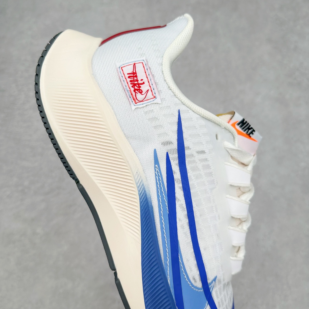 图片[6]-＃纯原福利 NK Zoom Pegasus 飞马39代马拉松系列网面透气缓震疾速跑鞋 九针眼网纱透气缓震疾速跑鞋 焕新升级 助力攻克湿滑的跑步征程 外底设计结合凹槽 铸就非凡抓地力 粘性橡胶助力提供非凡抓地力 合成材质与织物包覆双足 营造如袜子般透气舒适的穿着体验 传统鞋带系统易于调节 塑就个性化贴合体验 尺码：36 36.5 37.5 38 38.5 39 40 40.5 41 42 42.5 43 44 44.5 45-选品中心