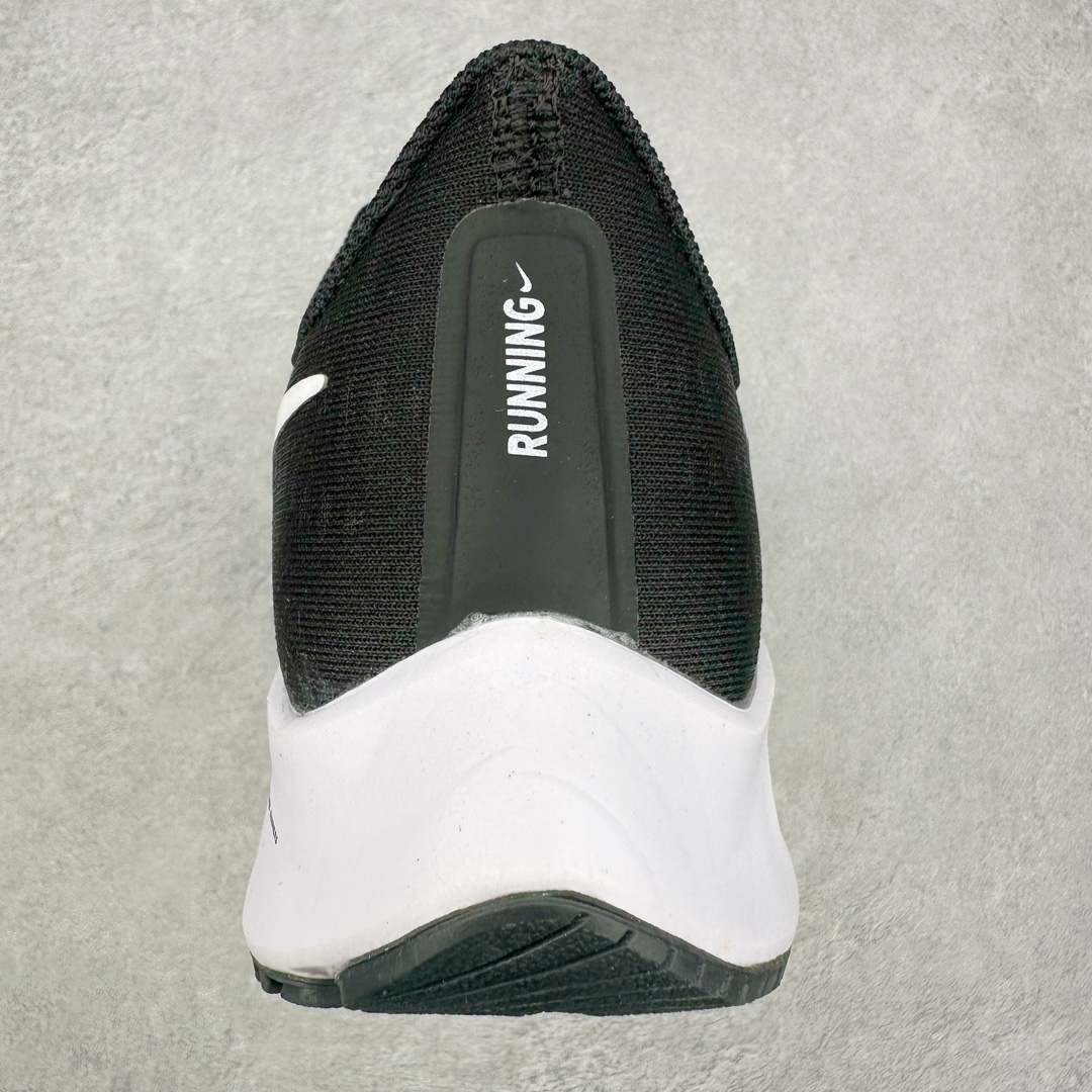 图片[8]-＃纯原福利 NK Zoom Pegasus 飞马39代马拉松系列网面透气缓震疾速跑鞋 九针眼网纱透气缓震疾速跑鞋 焕新升级 助力攻克湿滑的跑步征程 外底设计结合凹槽 铸就非凡抓地力 粘性橡胶助力提供非凡抓地力 合成材质与织物包覆双足 营造如袜子般透气舒适的穿着体验 传统鞋带系统易于调节 塑就个性化贴合体验 尺码：36 36.5 37.5 38 38.5 39 40 40.5 41 42 42.5 43 44 44.5 45-选品中心