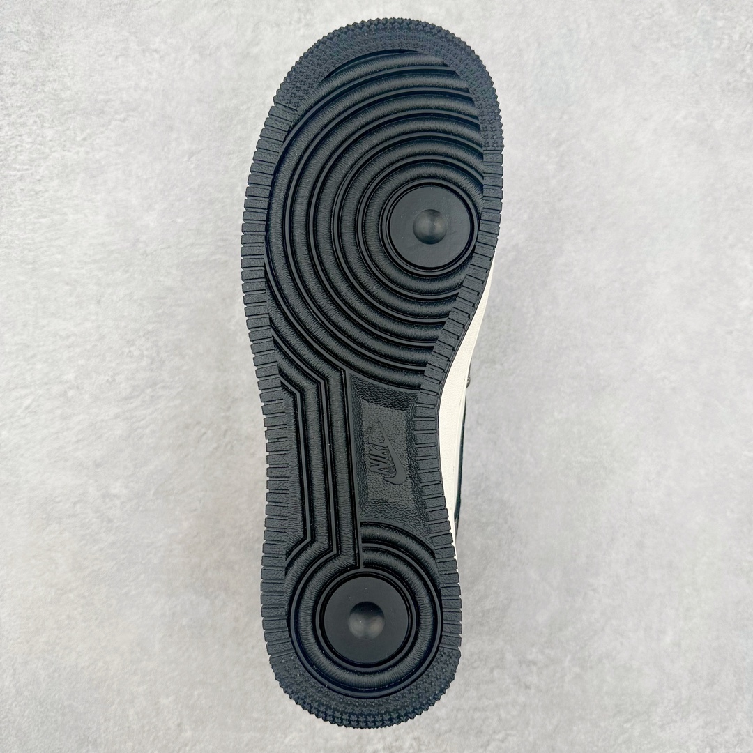 图片[9]-NK Air Force 1´07 Low 空军一号低帮百搭休闲运动板鞋 XZ6188-555 柔软、弹性十足的缓震性能和出色的中底设计 横跨复古与现代的外型结合 造就出风靡全球 三十多年的Force 1 直到今天还深受青睐 尺码：36 36.5 37.5 38 38.5 39 40 40.5 41 42 42.5 43 44 44.5 45-选品中心