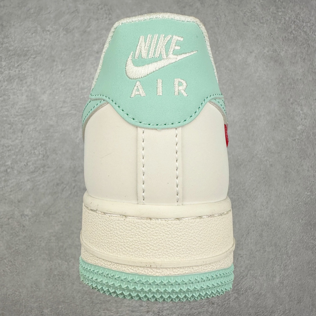 图片[8]-NK Air Force 1´07 Low 空军一号低帮百搭休闲运动板鞋 HD1968-023 柔软、弹性十足的缓震性能和出色的中底设计 横跨复古与现代的外型结合 造就出风靡全球 三十多年的Force 1 直到今天还深受青睐 尺码：36 36.5 37.5 38 38.5 39 40 40.5 41 42 42.5 43 44 44.5 45-选品中心