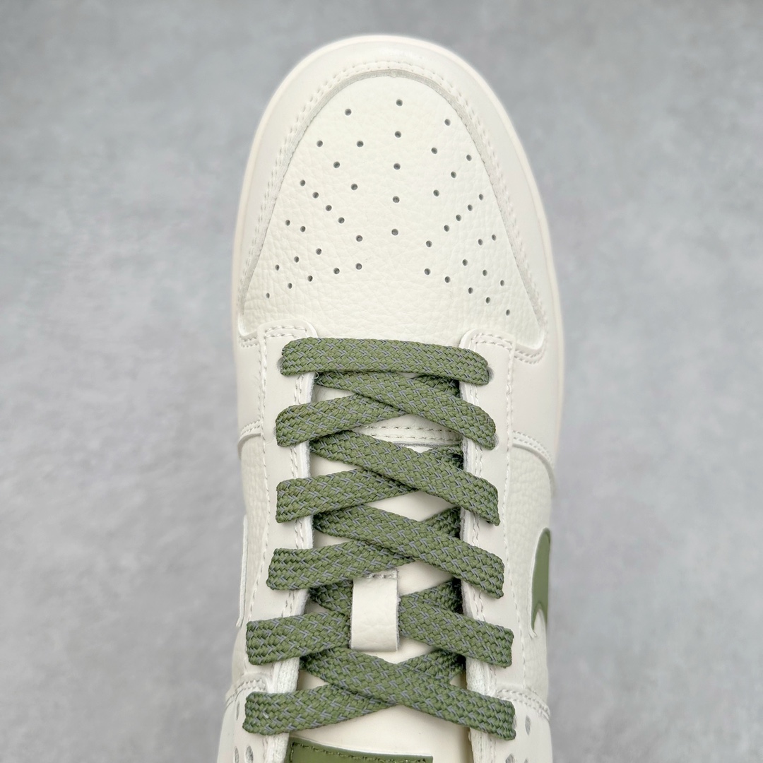 图片[4]-NK Dunk Low 定制配色KK1888-007 大厂出品 极力推荐 原装头层材料 独家版型蒸餾加工帶來的是更好的视觉和脚感体验大厂纯原品质出货 清洁度 电绣工艺 皮料切割干净无任何毛边 细节完美 尺码：36 36.5 37.5 38 38.5 39 40 40.5 41 42 42.5 43 44 44.5 45 46 47.5-选品中心