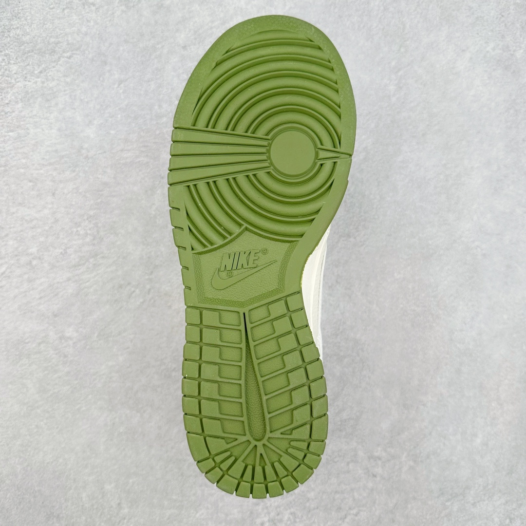 图片[9]-NK Dunk Low 定制配色 FC1688-142 大厂出品 极力推荐 原装头层材料 独家版型蒸餾加工帶來的是更好的视觉和脚感体验大厂纯原品质出货 清洁度 电绣工艺 皮料切割干净无任何毛边 细节完美 尺码：36 36.5 37.5 38 38.5 39 40 40.5 41 42 42.5 43 44 44.5 45 46 47.5-选品中心